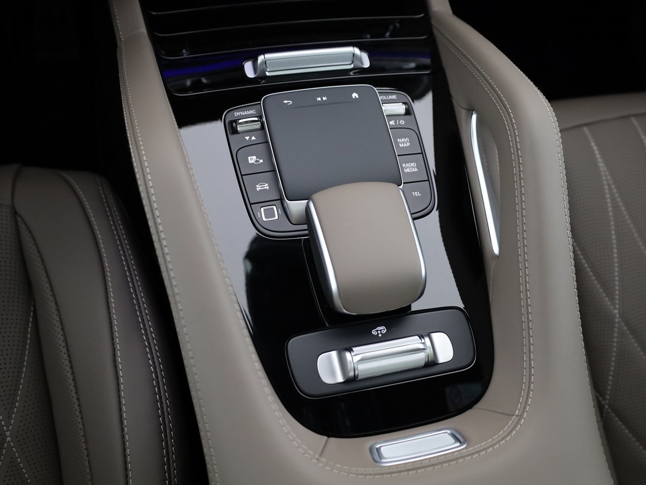 MERCEDES-BENZ GLE 63 S AMG 4Matic+ 9G-Speedshift-image-14