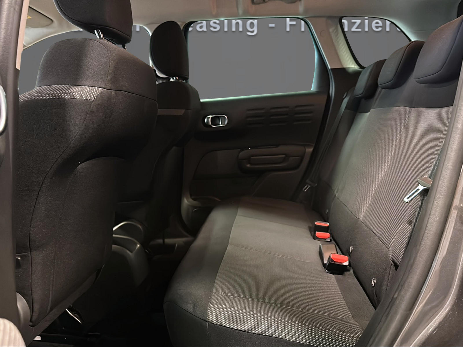 CITROEN C3 Aircross 1.2i PureTech Swiss Edition EAT6-image-11