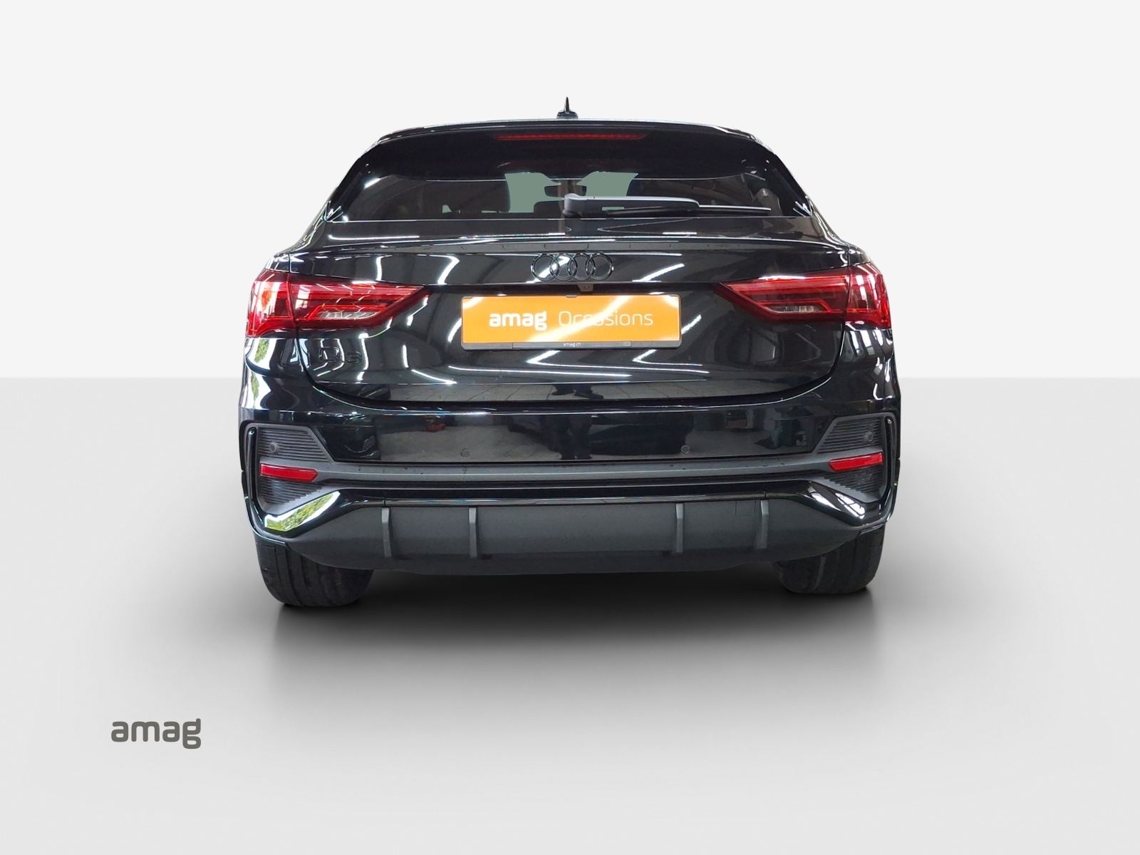 AUDI Q3 Sportback 35 TFSI S line Attraction S-tronic-image-3