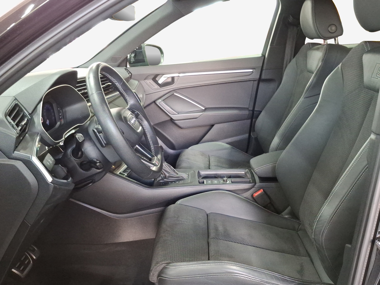 AUDI Q3 Sportback 35 TFSI S line Attraction S-tronic-image-7