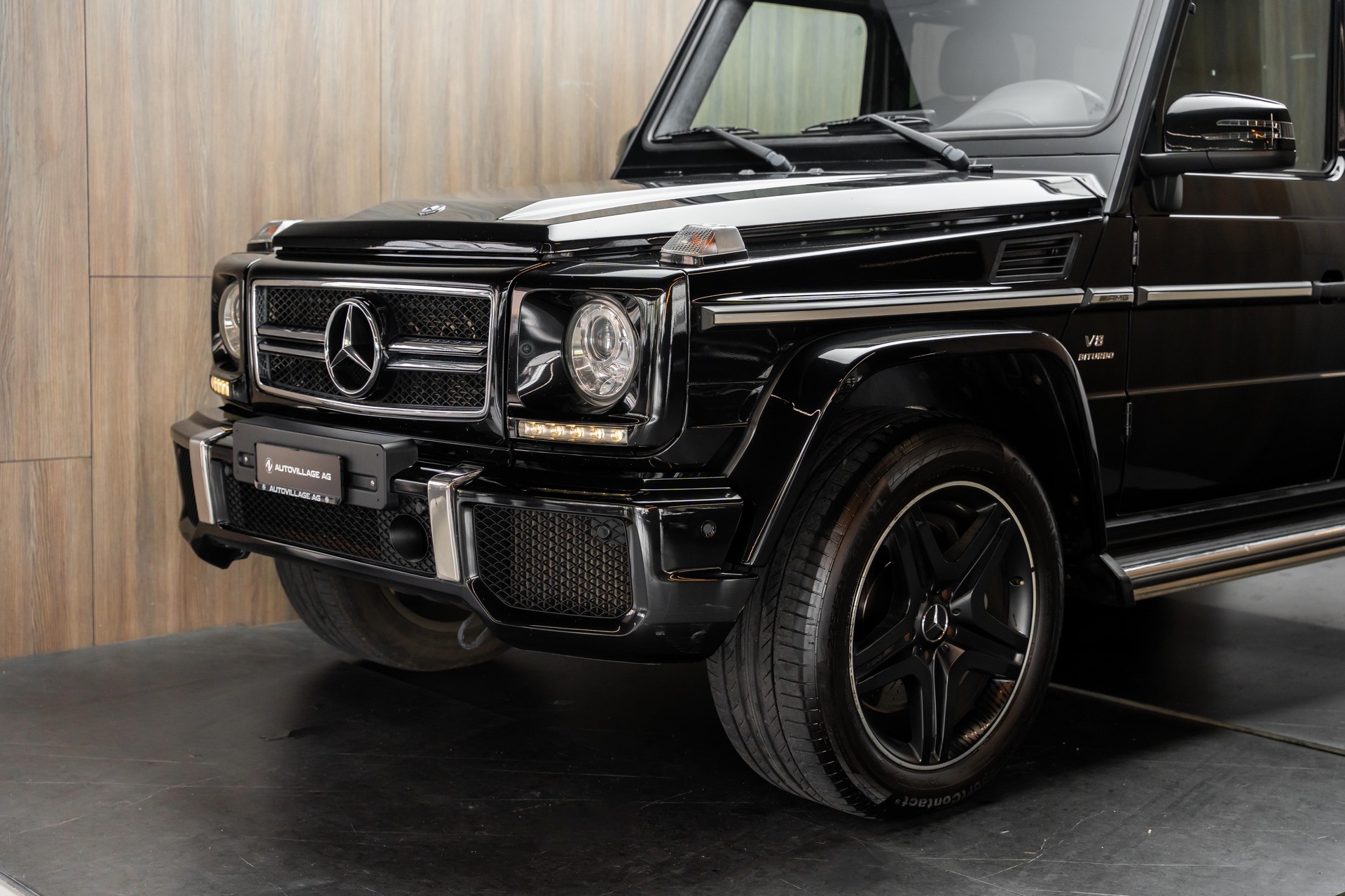MERCEDES-BENZ G 63 AMG Automatic-image-23