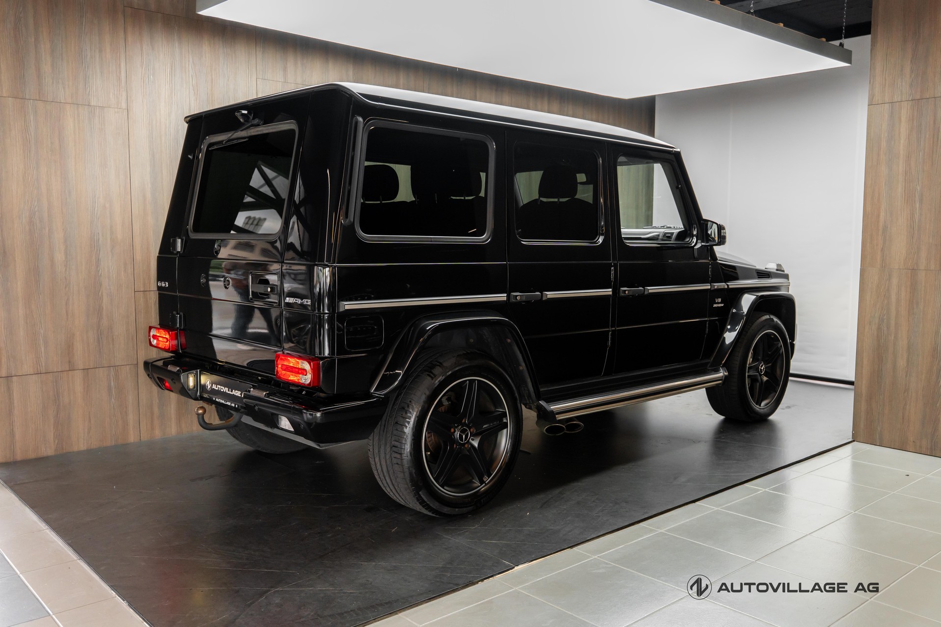 MERCEDES-BENZ G 63 AMG Automatic-image-1