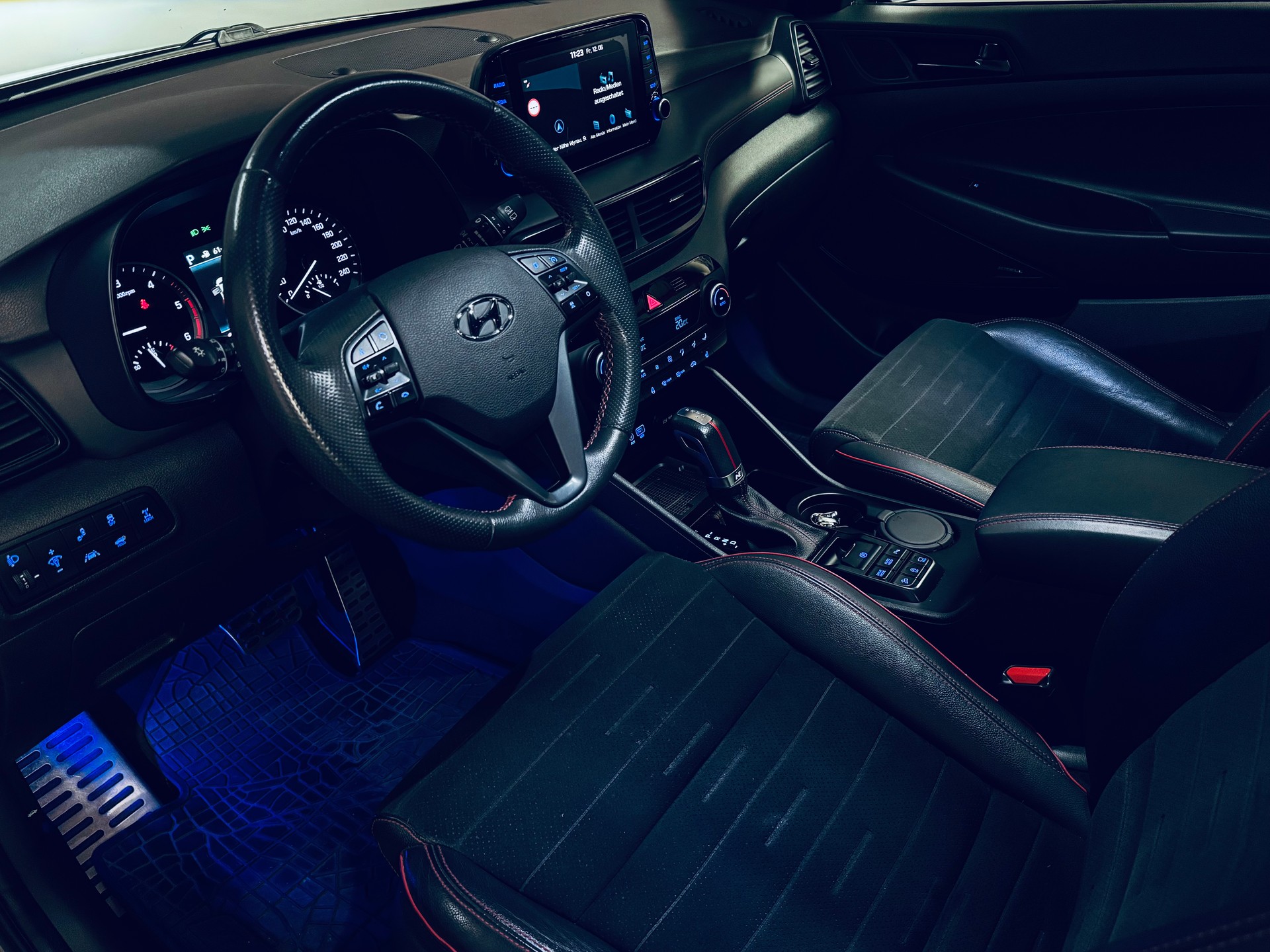 HYUNDAI Tucson 2.0 CRDI N-Line Mild Hybrid 4WD Automatic-image-13