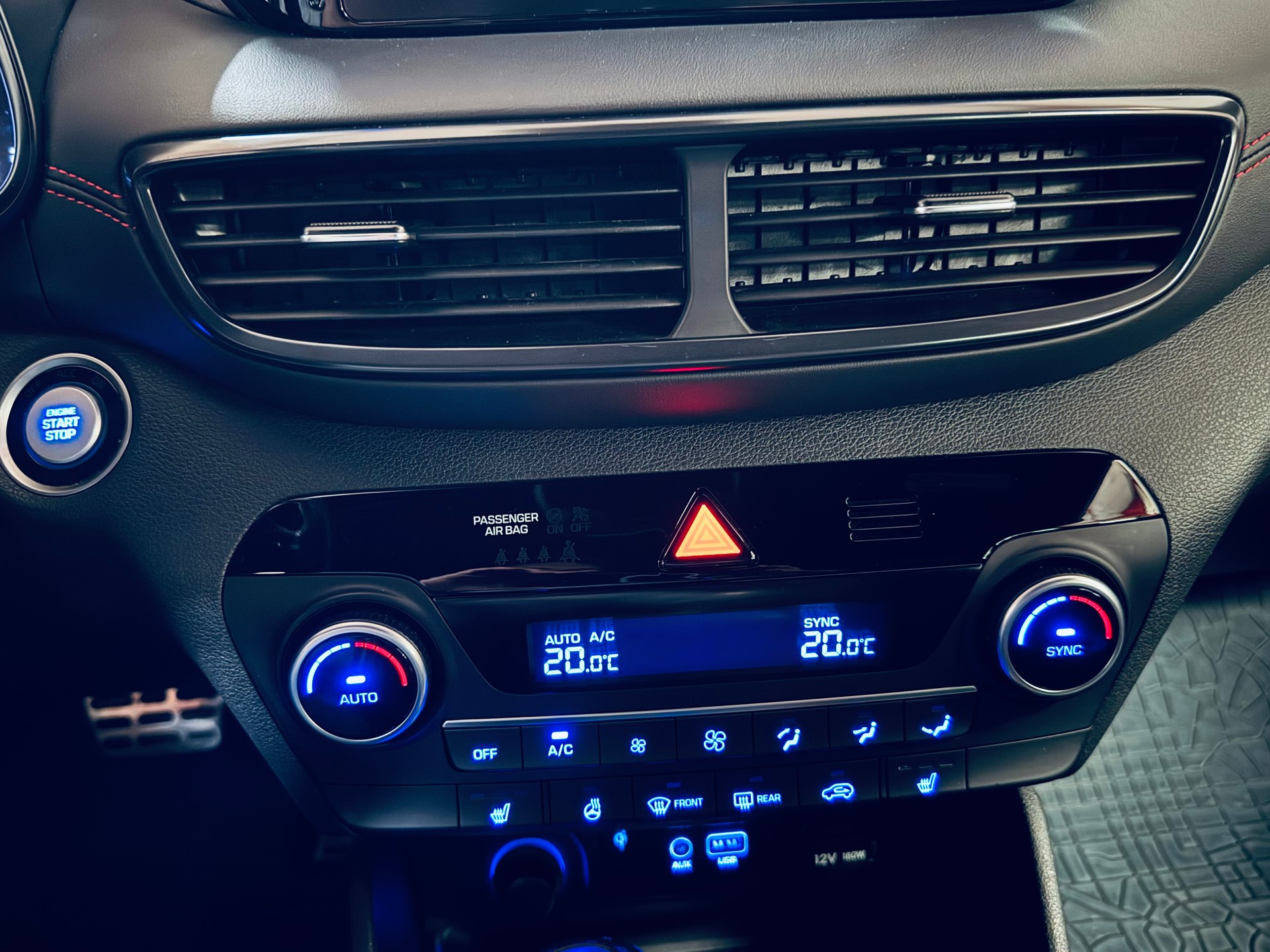 HYUNDAI Tucson 2.0 CRDI N-Line Mild Hybrid 4WD Automatic-image-24