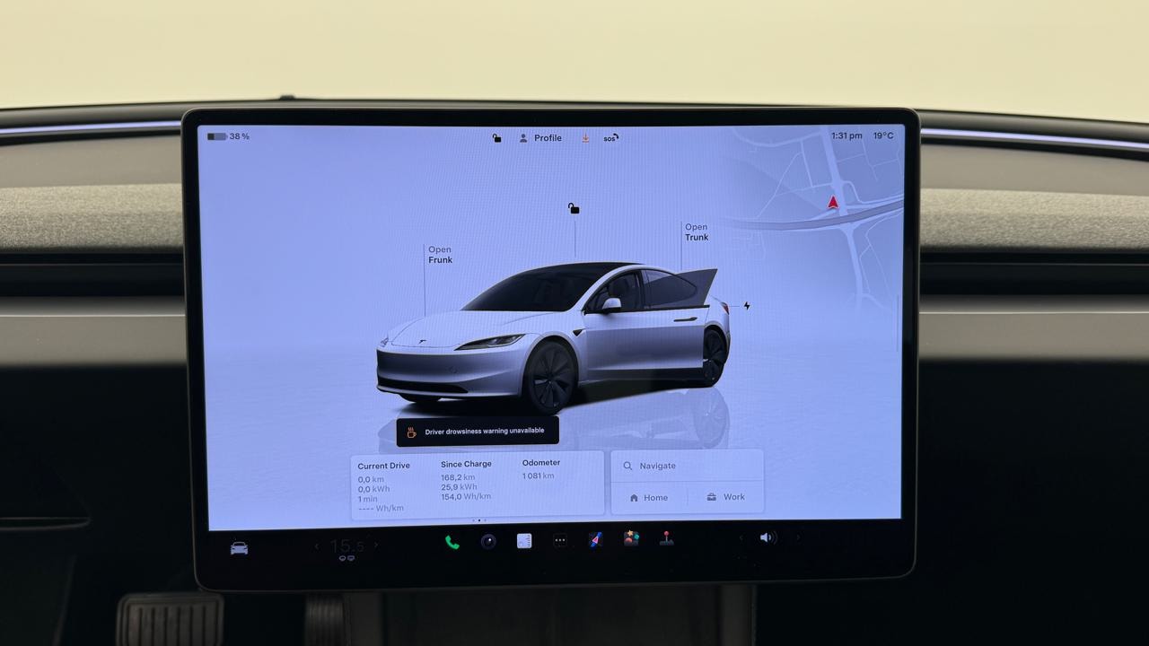 TESLA Model 3 Long Range Dual Motor AWD-image-7