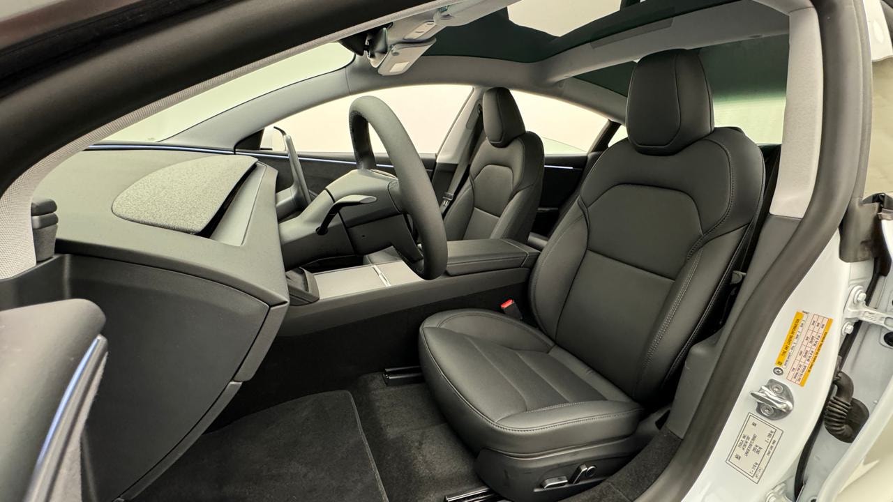 TESLA Model 3 Long Range Dual Motor AWD-image-4