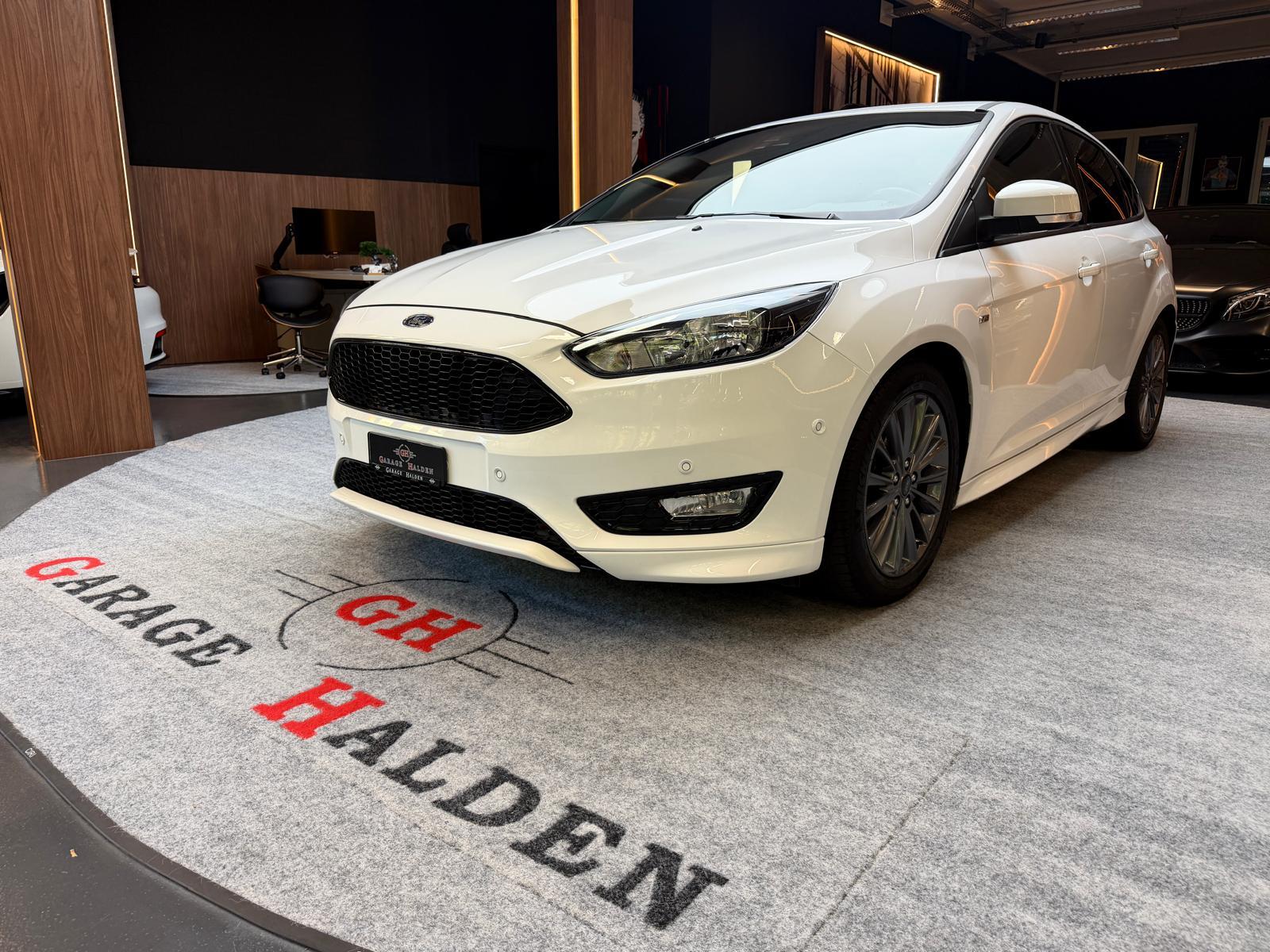 FORD Focus 1.0i EcoB 125 ST-Line Automat-image-3
