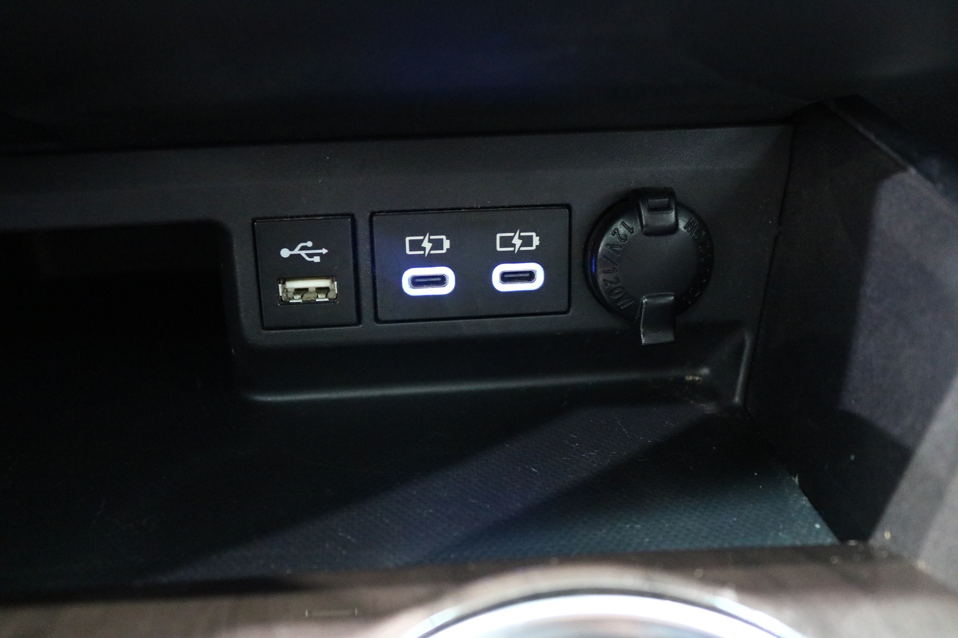 TOYOTA Highlander 2.5 HSD Premium e-CVT-image-45