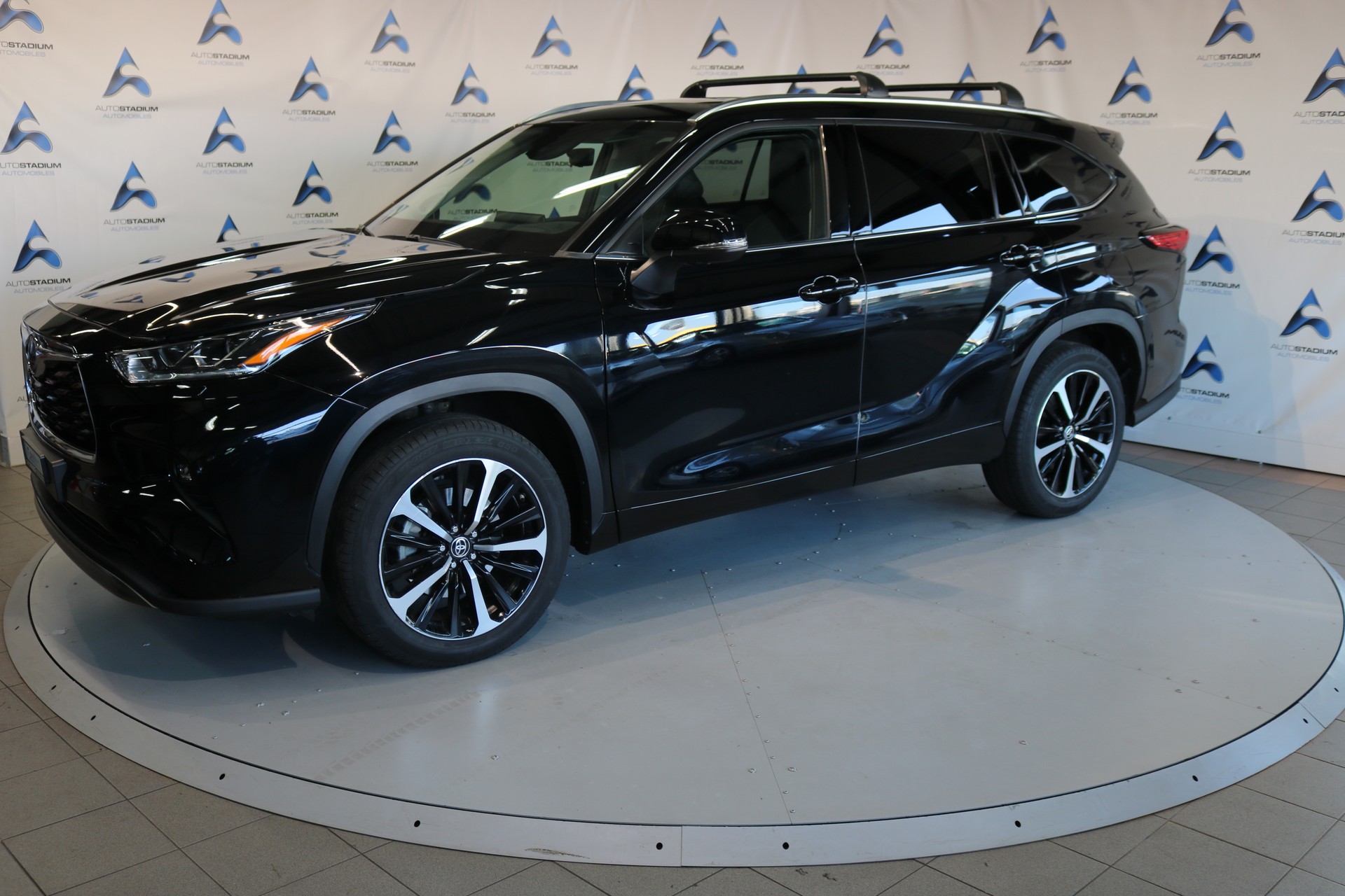 TOYOTA Highlander 2.5 HSD Premium e-CVT-image-11