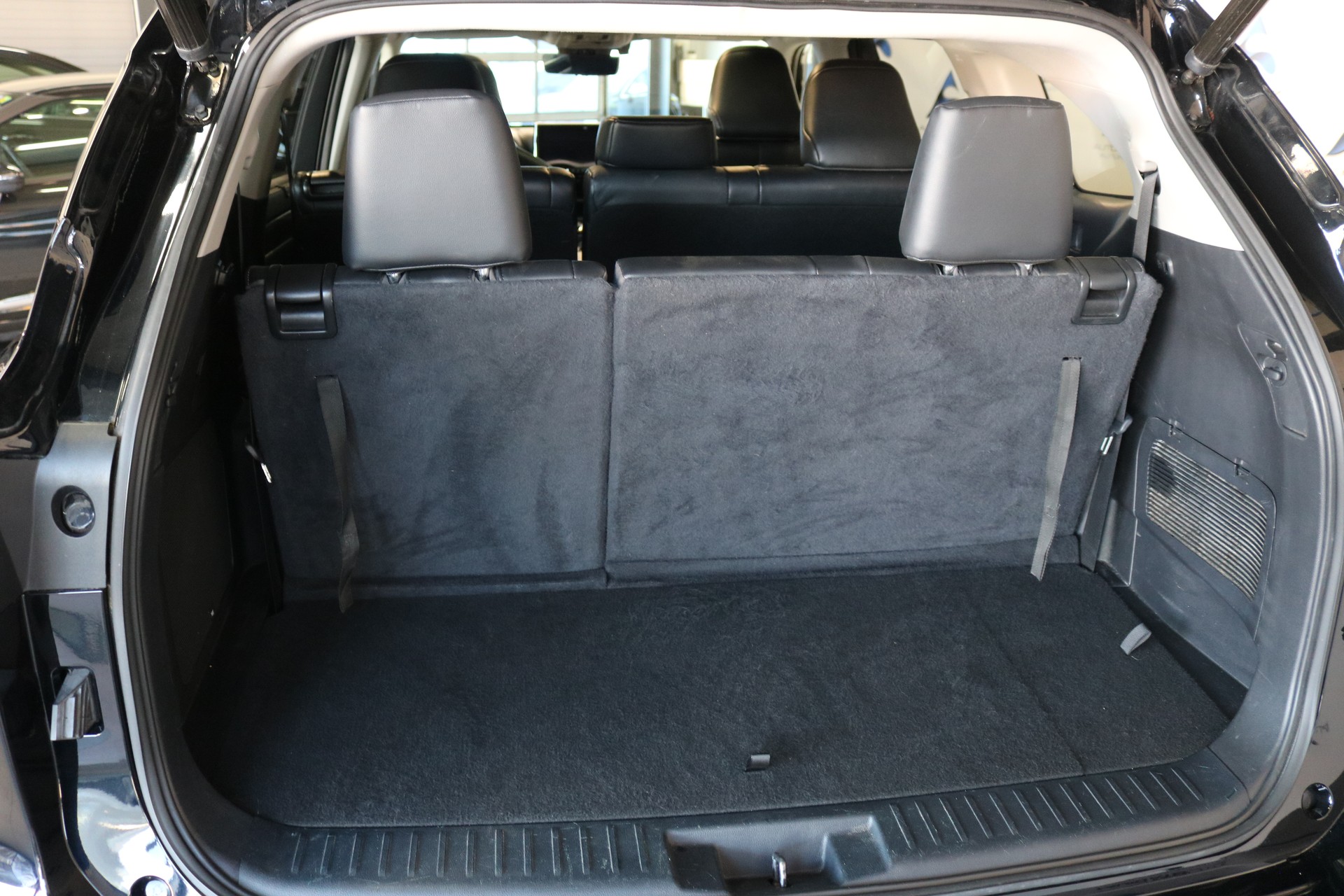 TOYOTA Highlander 2.5 HSD Premium e-CVT-image-50