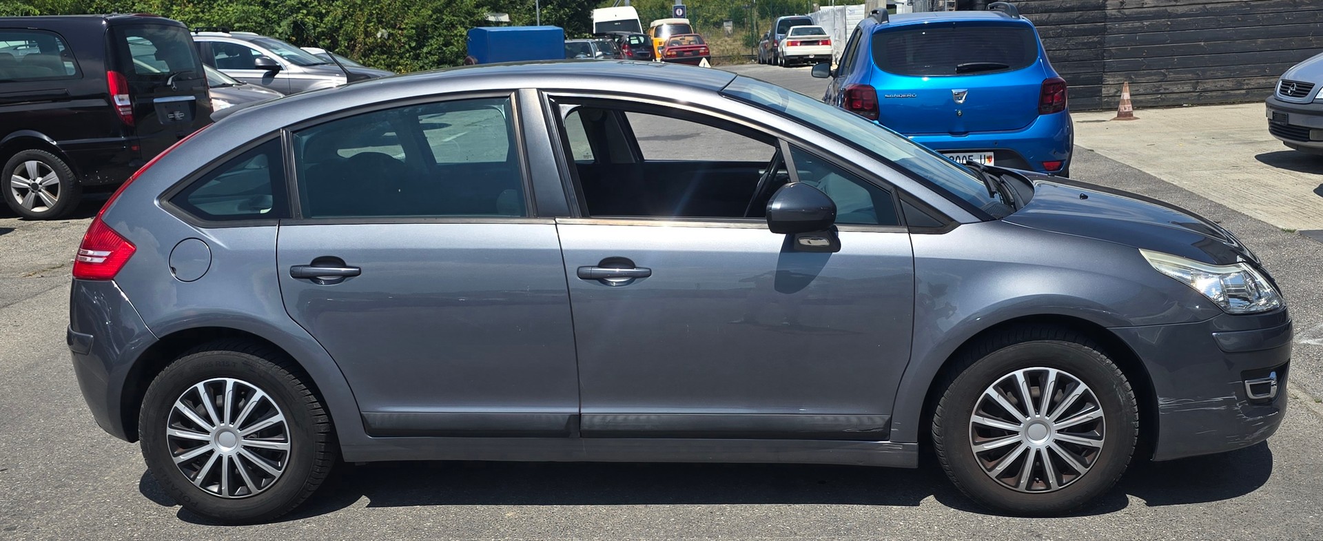 CITROEN C4 Berline 1.6i 16V VTR (Pack)-image-3