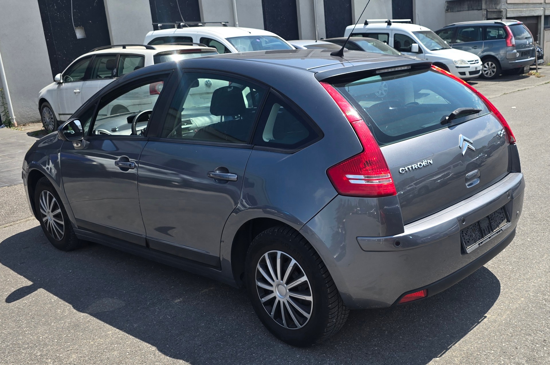 CITROEN C4 Berline 1.6i 16V VTR (Pack)-image-5
