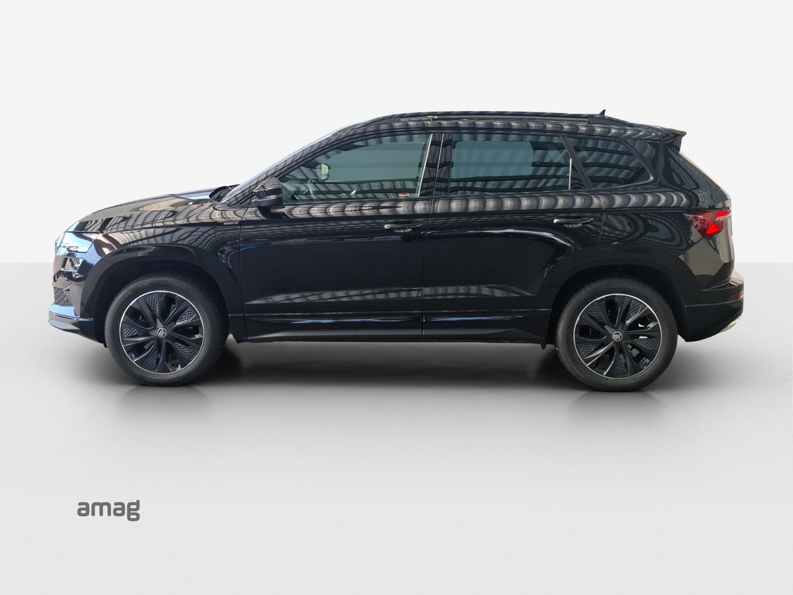 SKODA Karoq 2.0 TSI SportLine 4x4 DSG-image-1