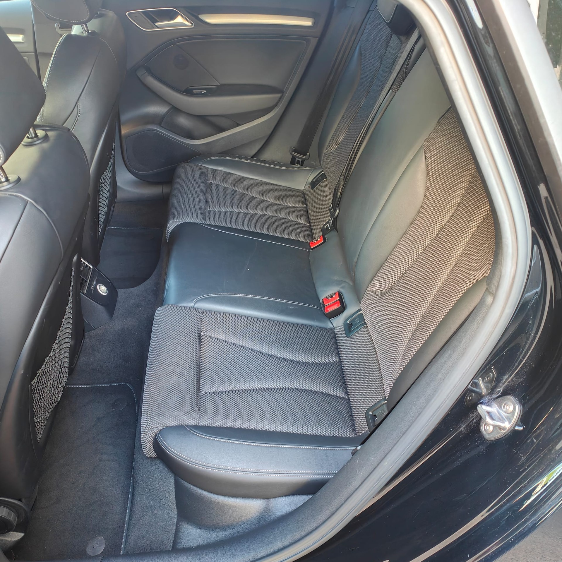 AUDI A3 Sportback 40 TFSI Sport quattro S-tronic-image-11