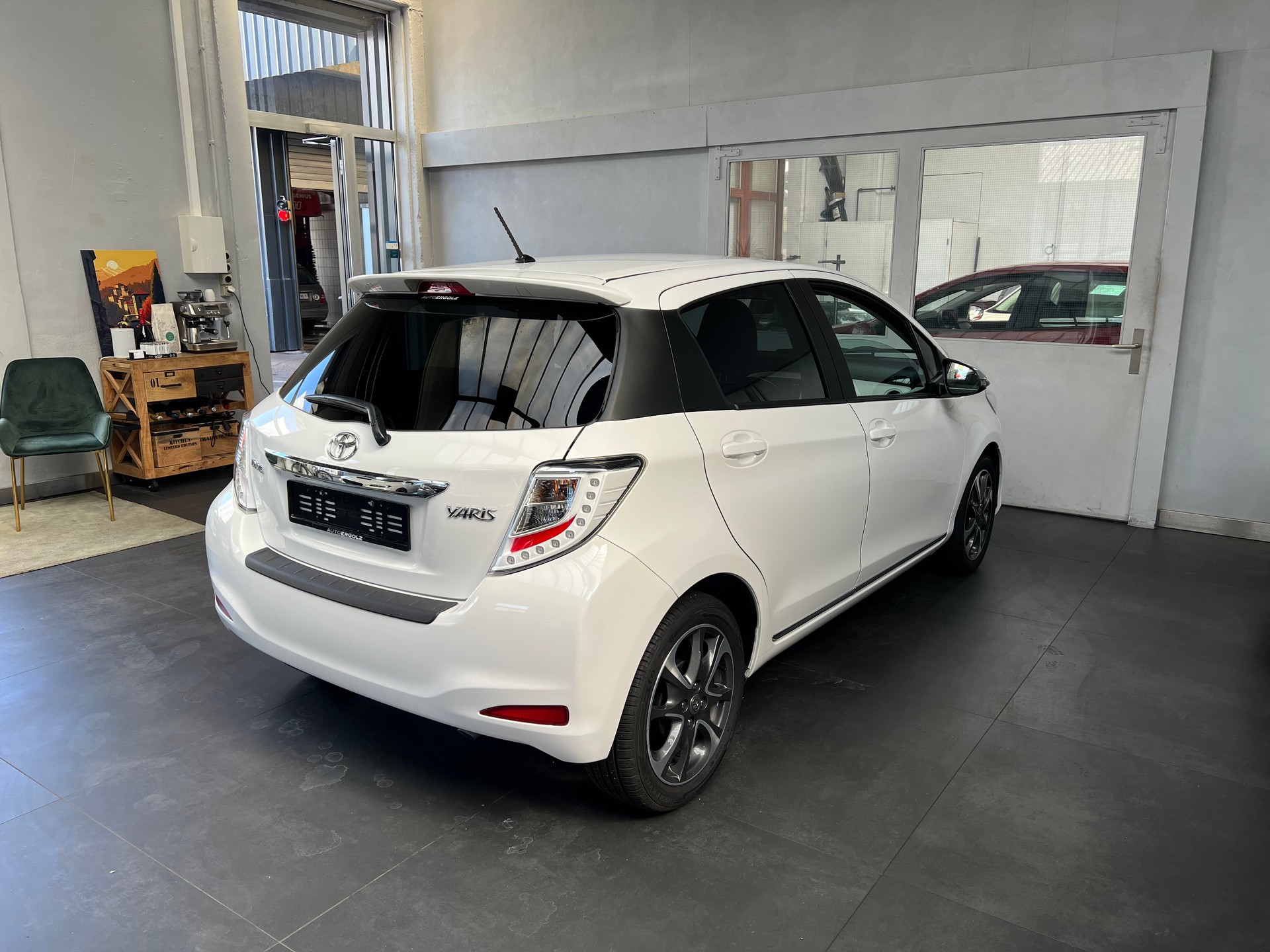 TOYOTA Yaris 1.33 Trend Multidrive-image-3