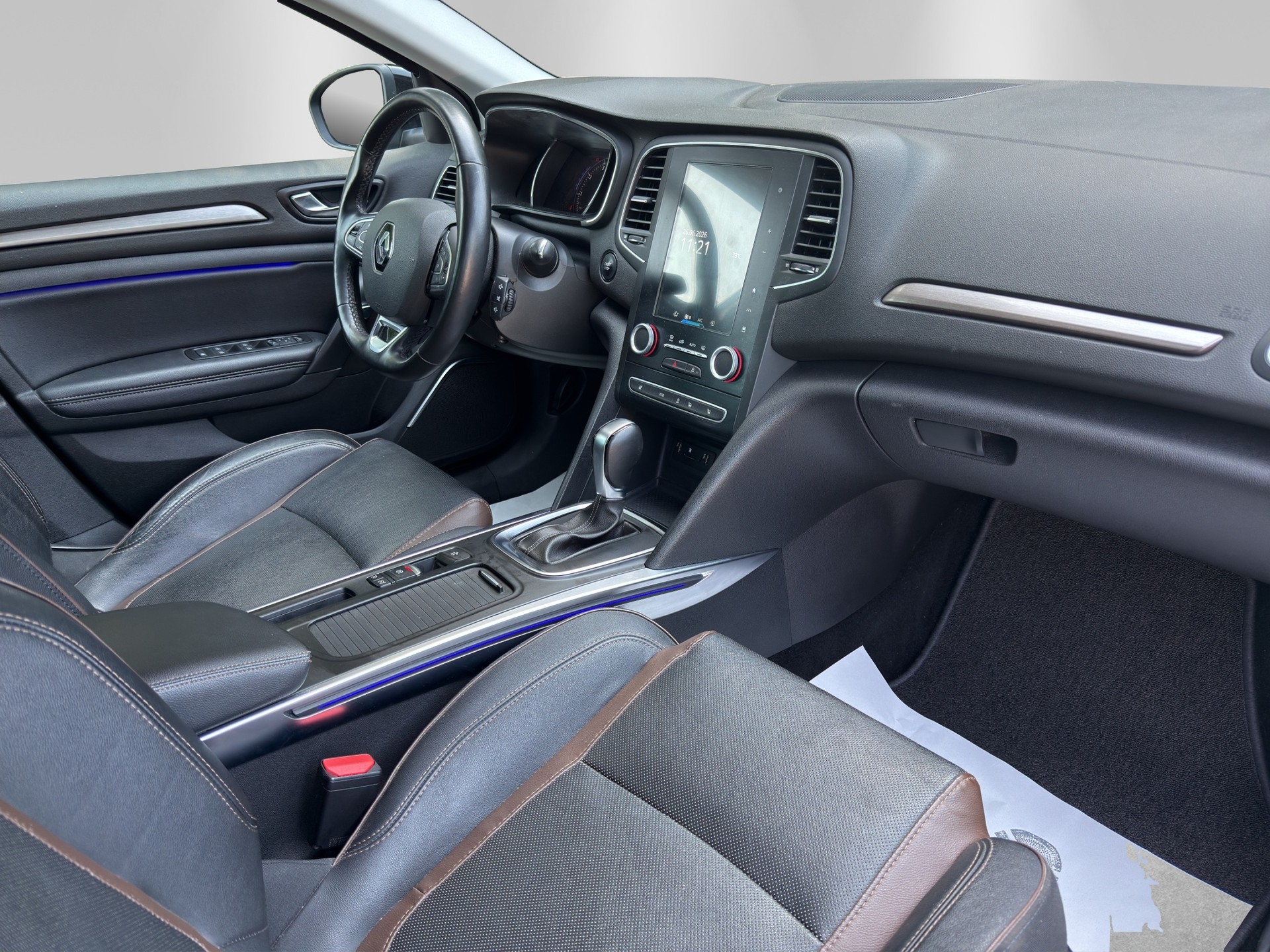 RENAULT Mégane 1.2 16V Turbo 90th Anniversary EDC-image-12
