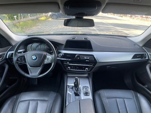 BMW 520d xDrive Luxury Line Steptronic-image-15