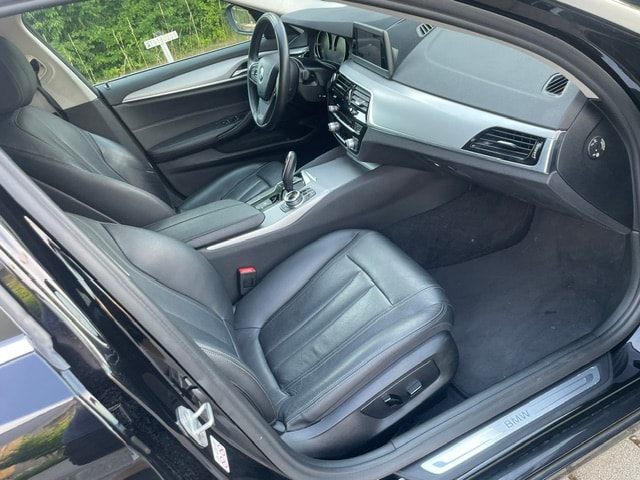 BMW 520d xDrive Luxury Line Steptronic-image-22