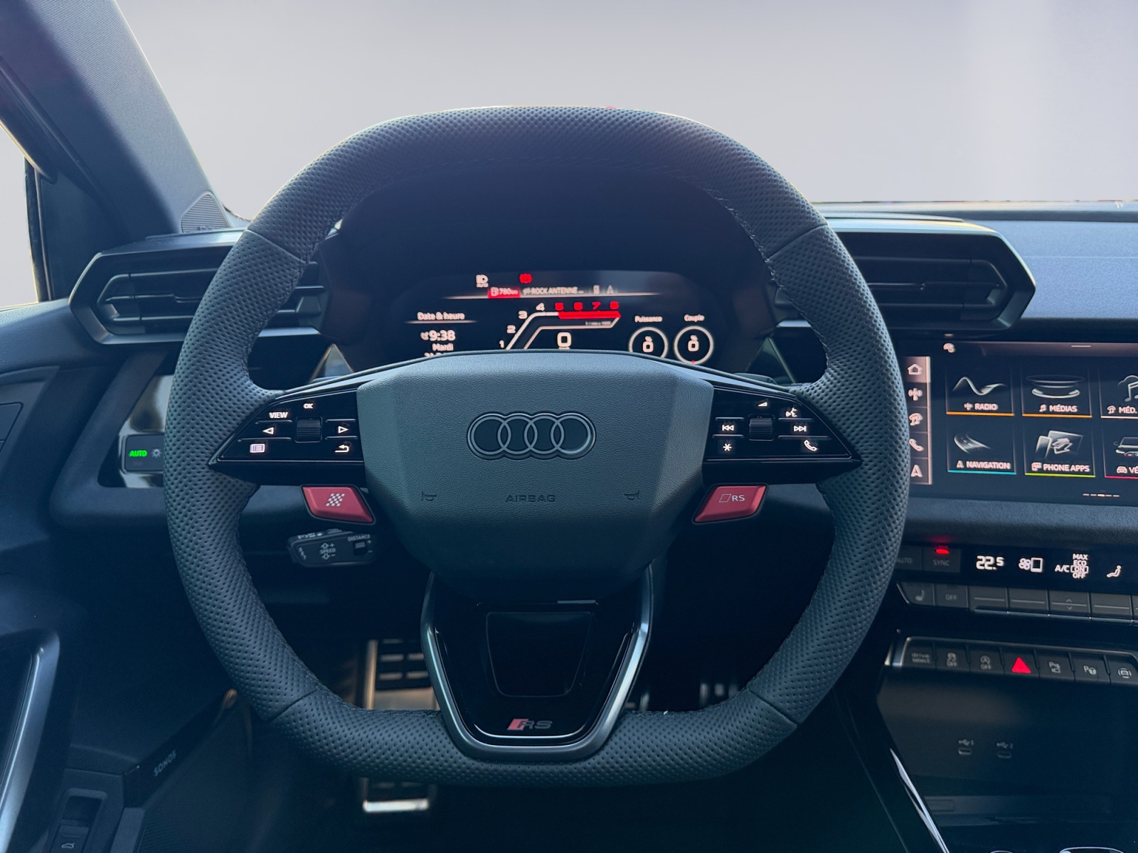 AUDI RS3 Sportback 2.5 TSI quattro S-tronic-image-9