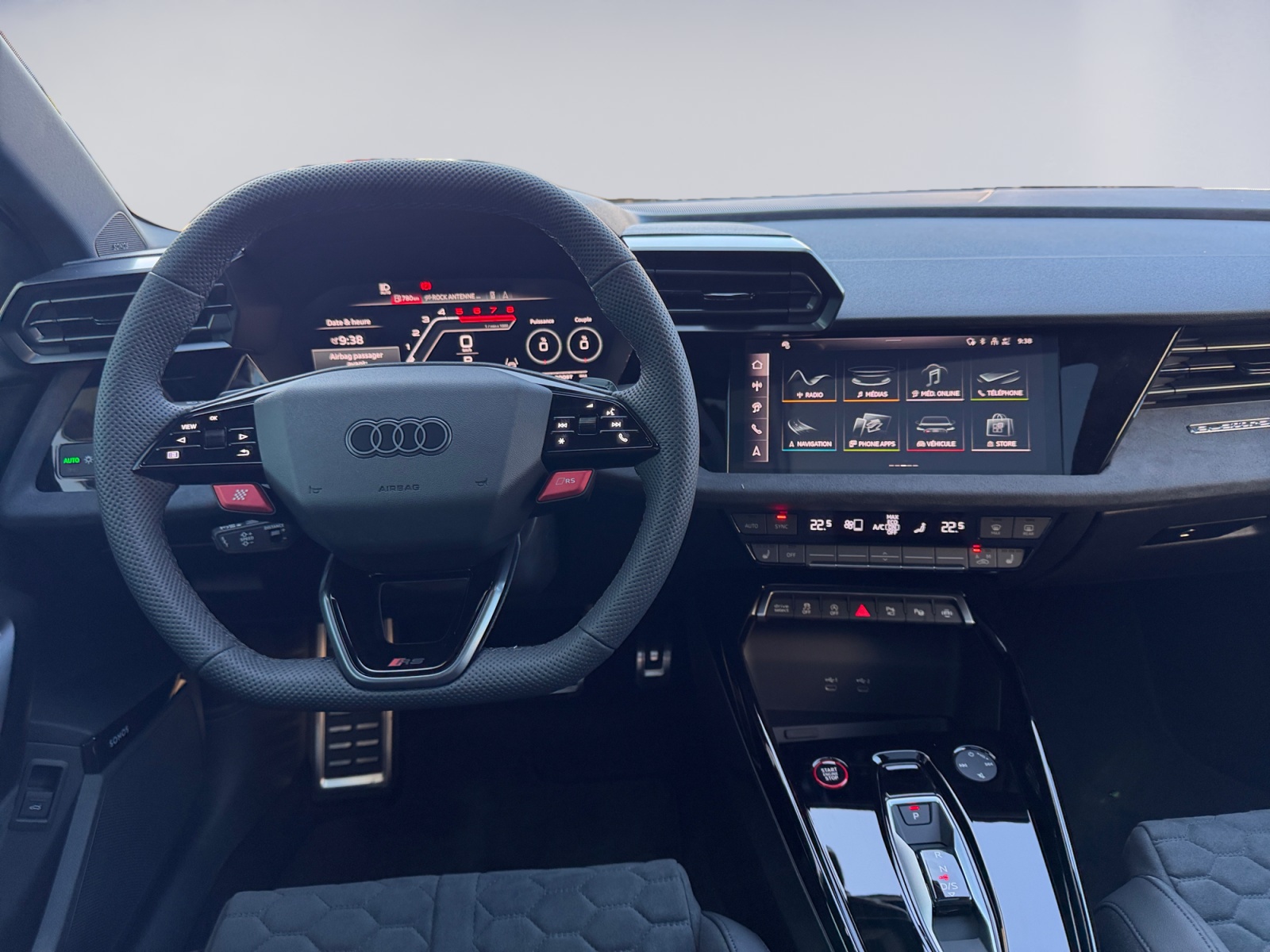 AUDI RS3 Sportback 2.5 TSI quattro S-tronic-image-7