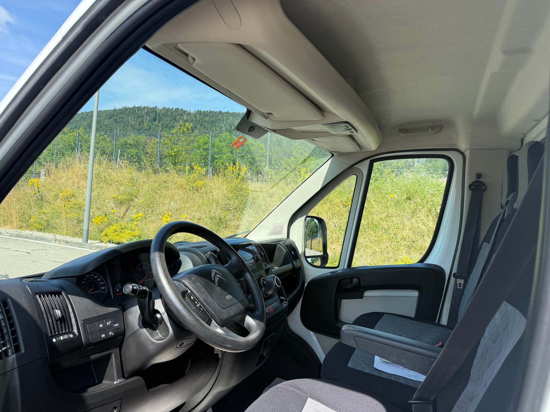 CITROEN Jumper 33 2.0 HDi 130 Attraction L2-image-5