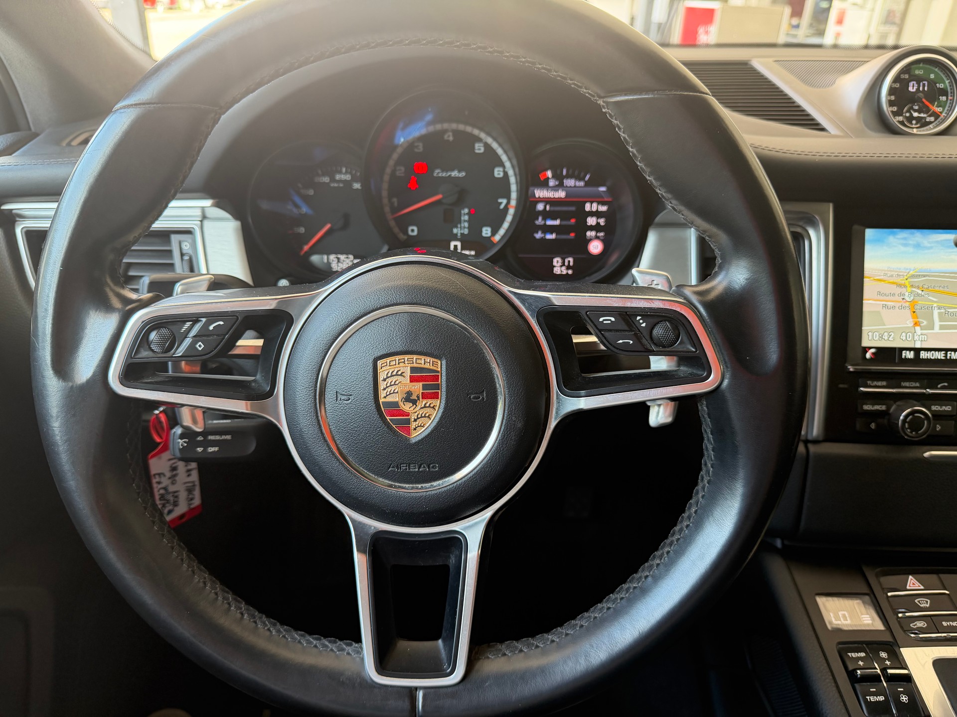 PORSCHE Macan Turbo PDK-image-25