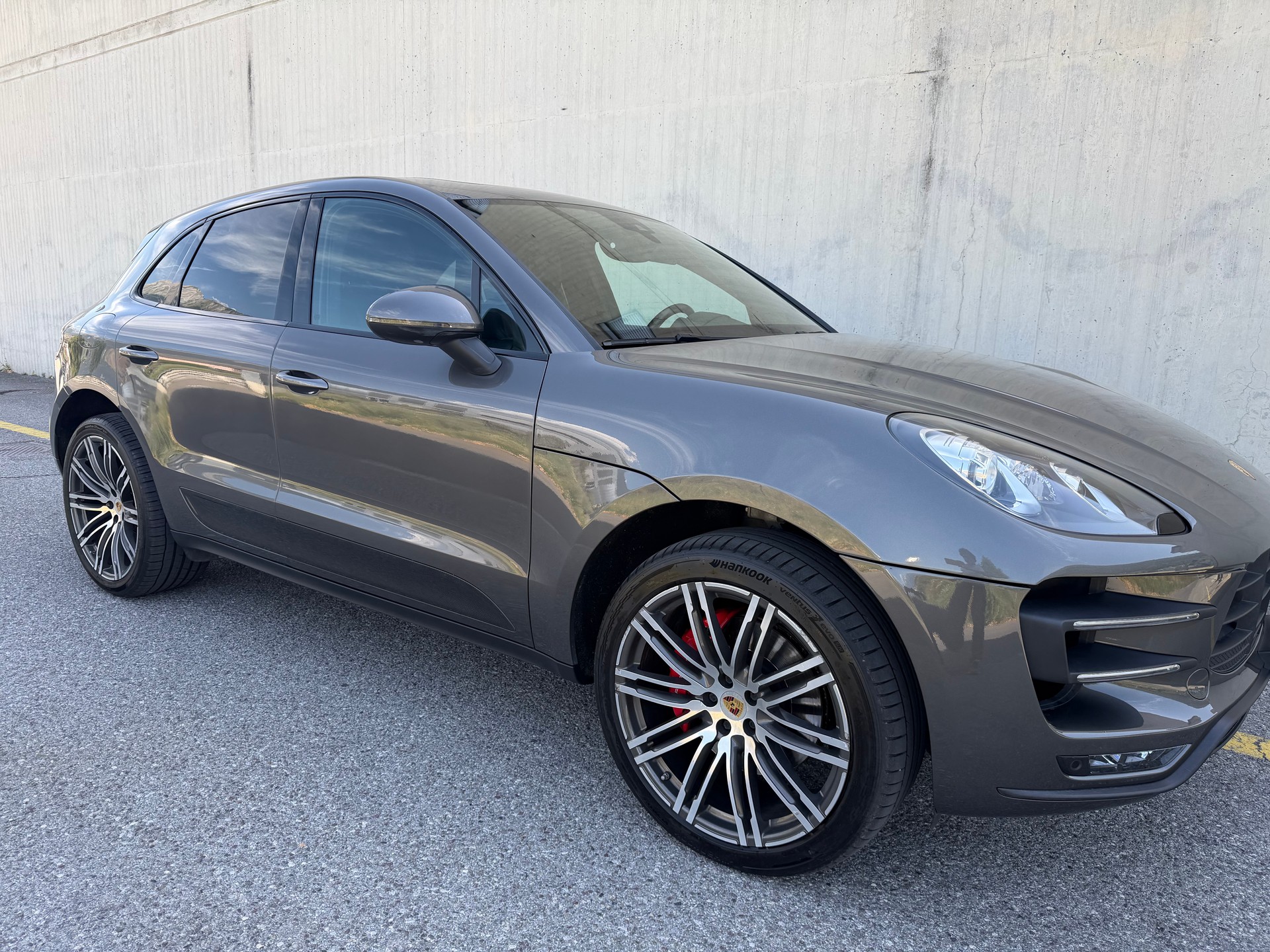 PORSCHE Macan Turbo PDK
