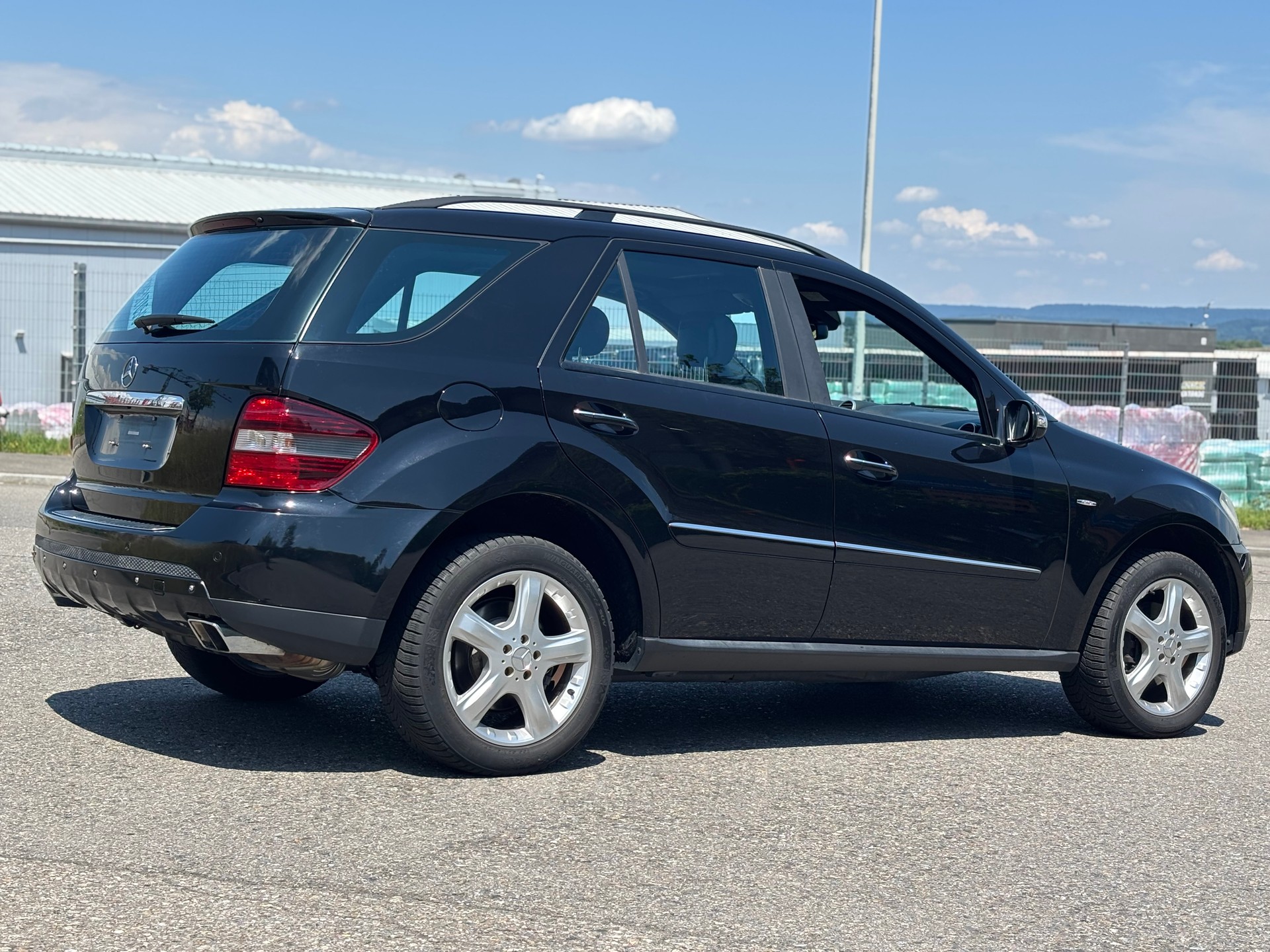MERCEDES-BENZ ML 350 4Matic Edition 7G-Tronic-image-3