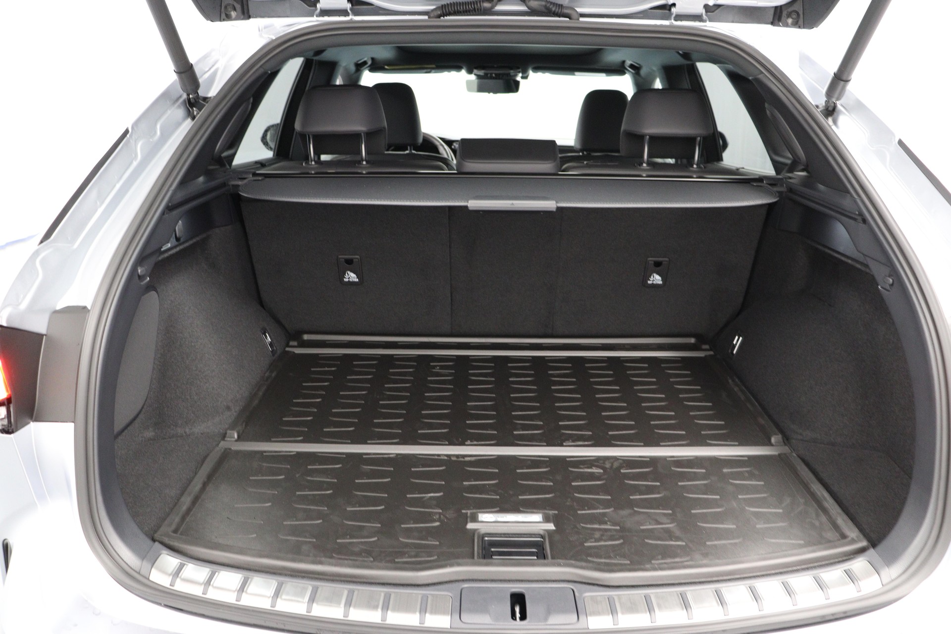 LEXUS RX 450h+ Excellence-image-14