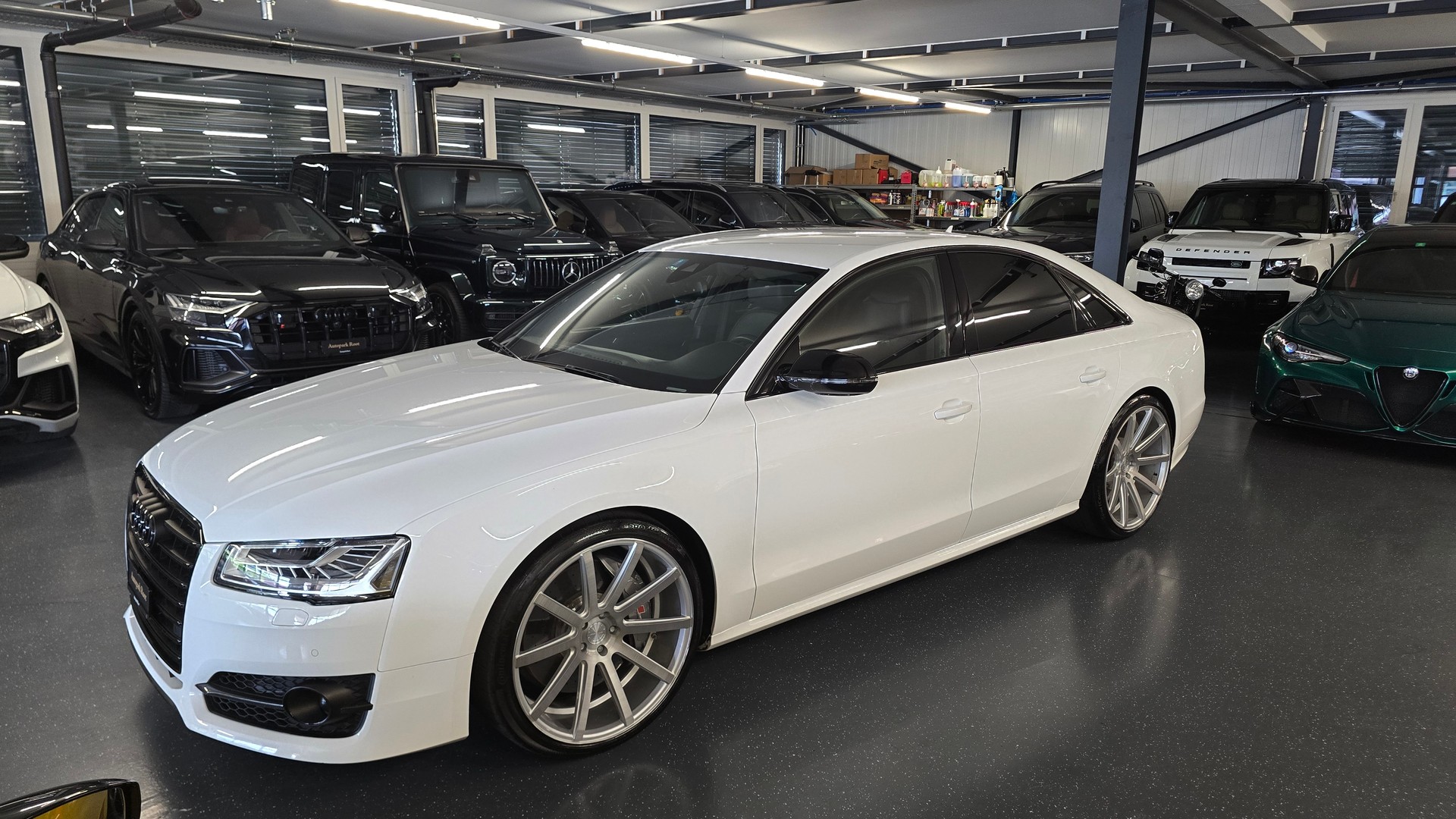 AUDI S8 4.0 TFSI V8 plus quattro tiptronic-image-14