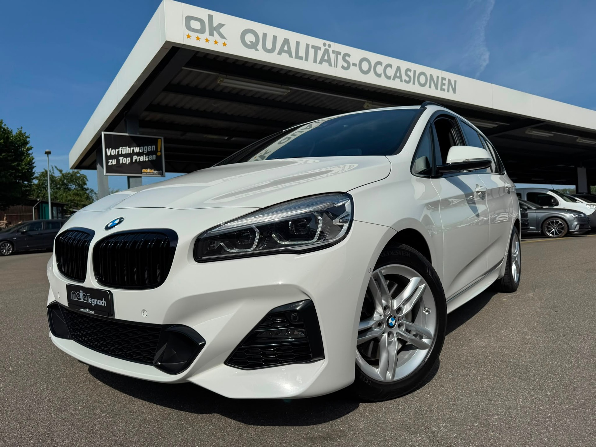 BMW 218d xDrive Gran Tourer Steptronic M Sport-image-0