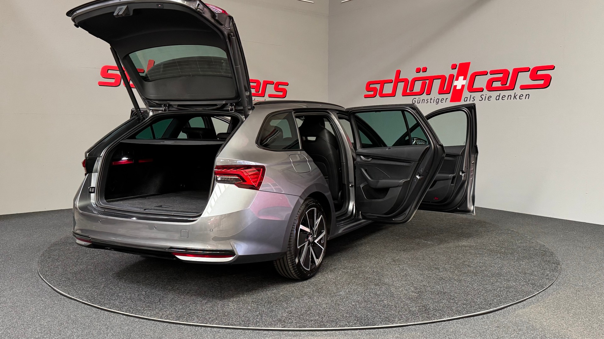 SKODA Octavia Combi 1.5 TSI mHEV DSG Sport Line-image-6