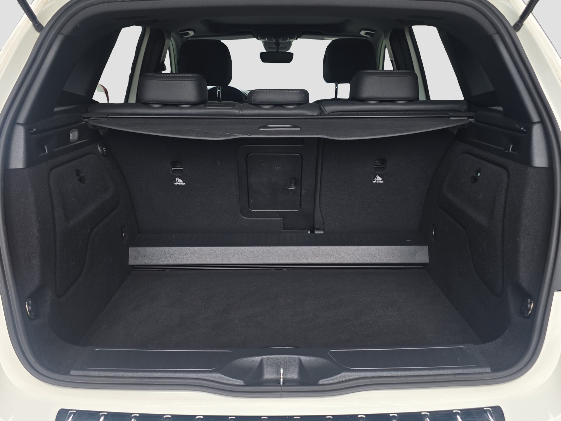 MERCEDES-BENZ B 220 4Matic 7G-DCT-image-8
