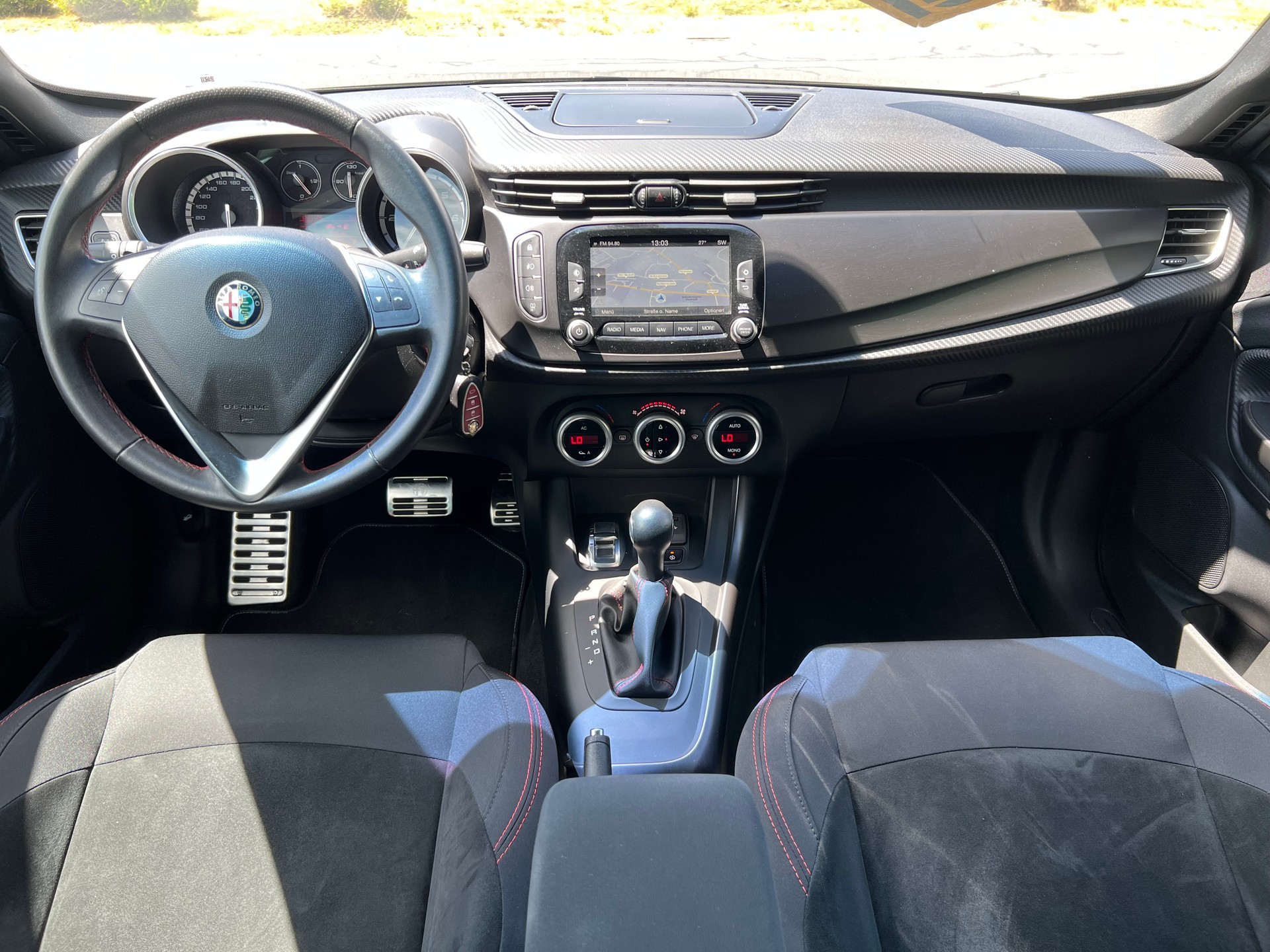 ALFA ROMEO Giulietta 2.0 JTDM Sprint TCT-image-12