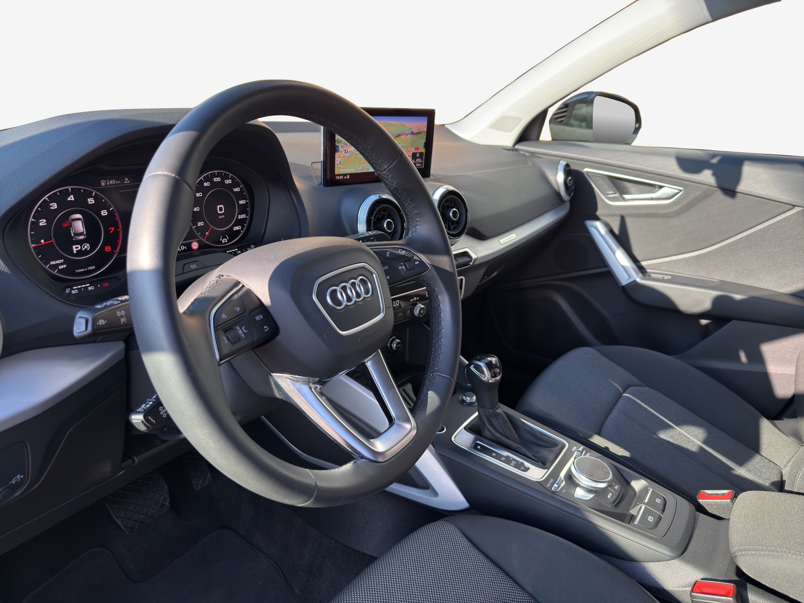 AUDI Q2 40 TFSI advanced quattro S-tronic-image-13