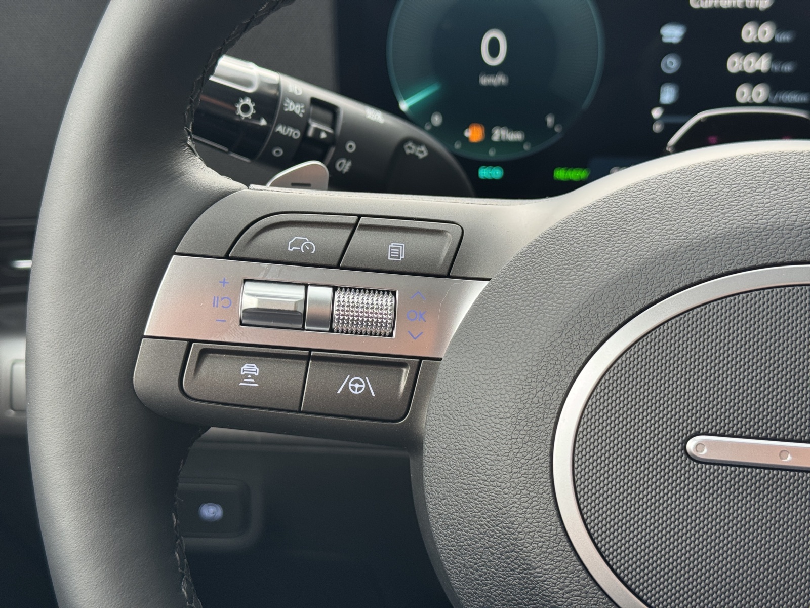 HYUNDAI Kona 1.6 GDi Hybrid Vertex Swiss Edition MY27-image-11