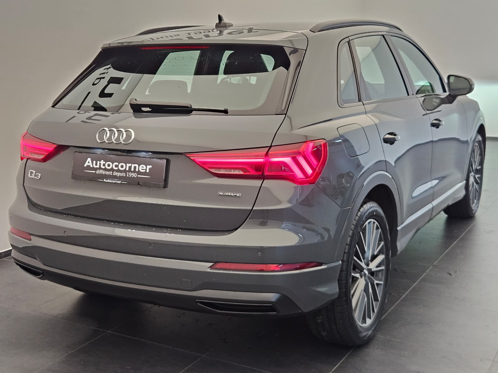 AUDI Q3 35 TDI advanced quattro-image-6