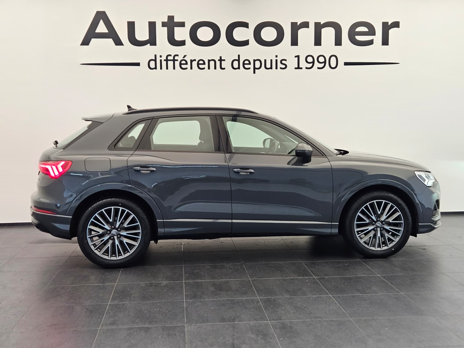 AUDI Q3 35 TDI advanced quattro-image-5