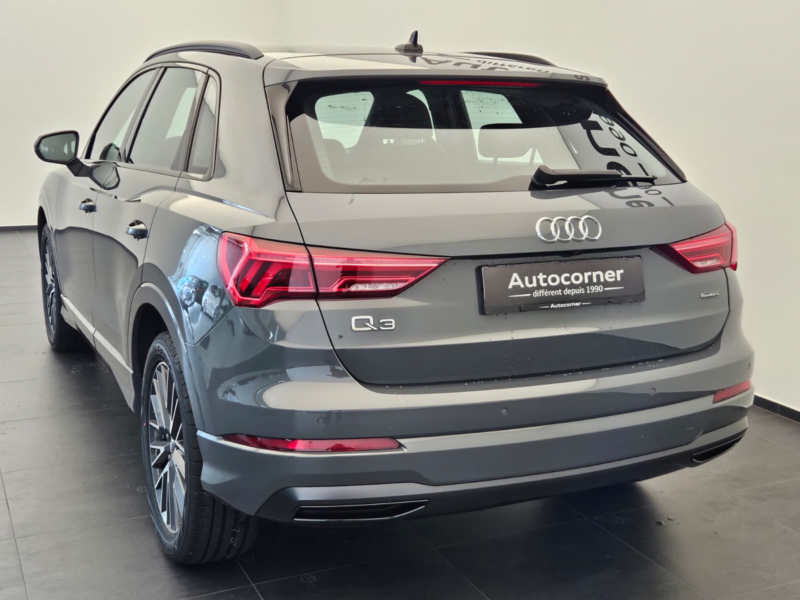AUDI Q3 35 TDI advanced quattro-image-8