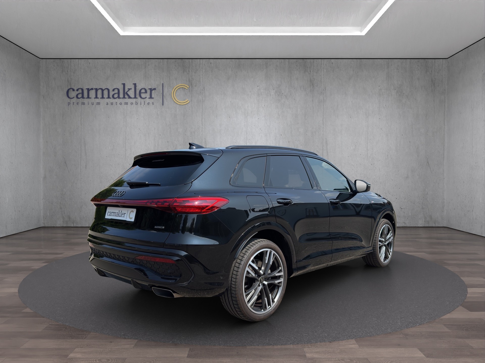 AUDI Q5 TFSI quatto 150 kW S-tronic-image-4