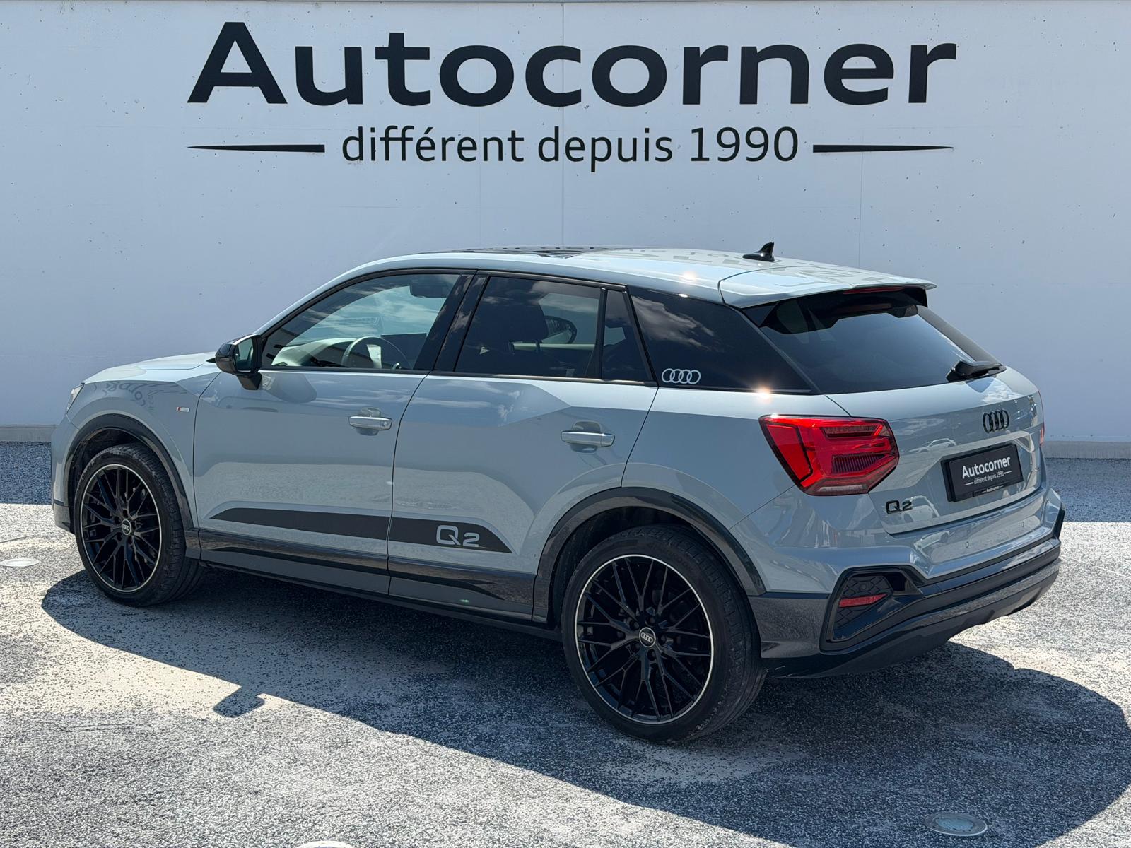 AUDI Q2 40 TFSI S line Attraction quattro S-tronic-showroom-element-3