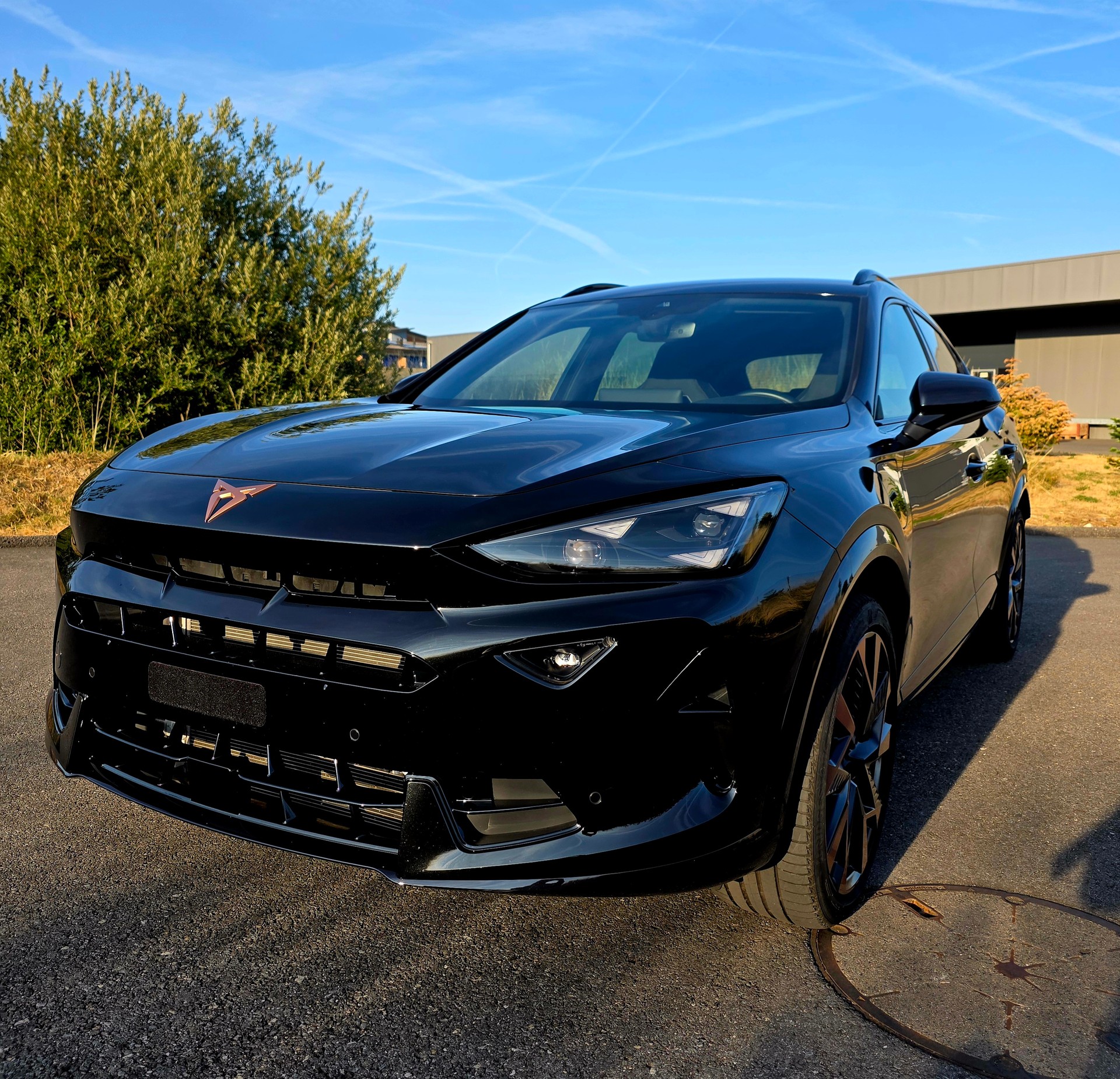 CUPRA 1.5 eHybrid VZ DSG-image-1