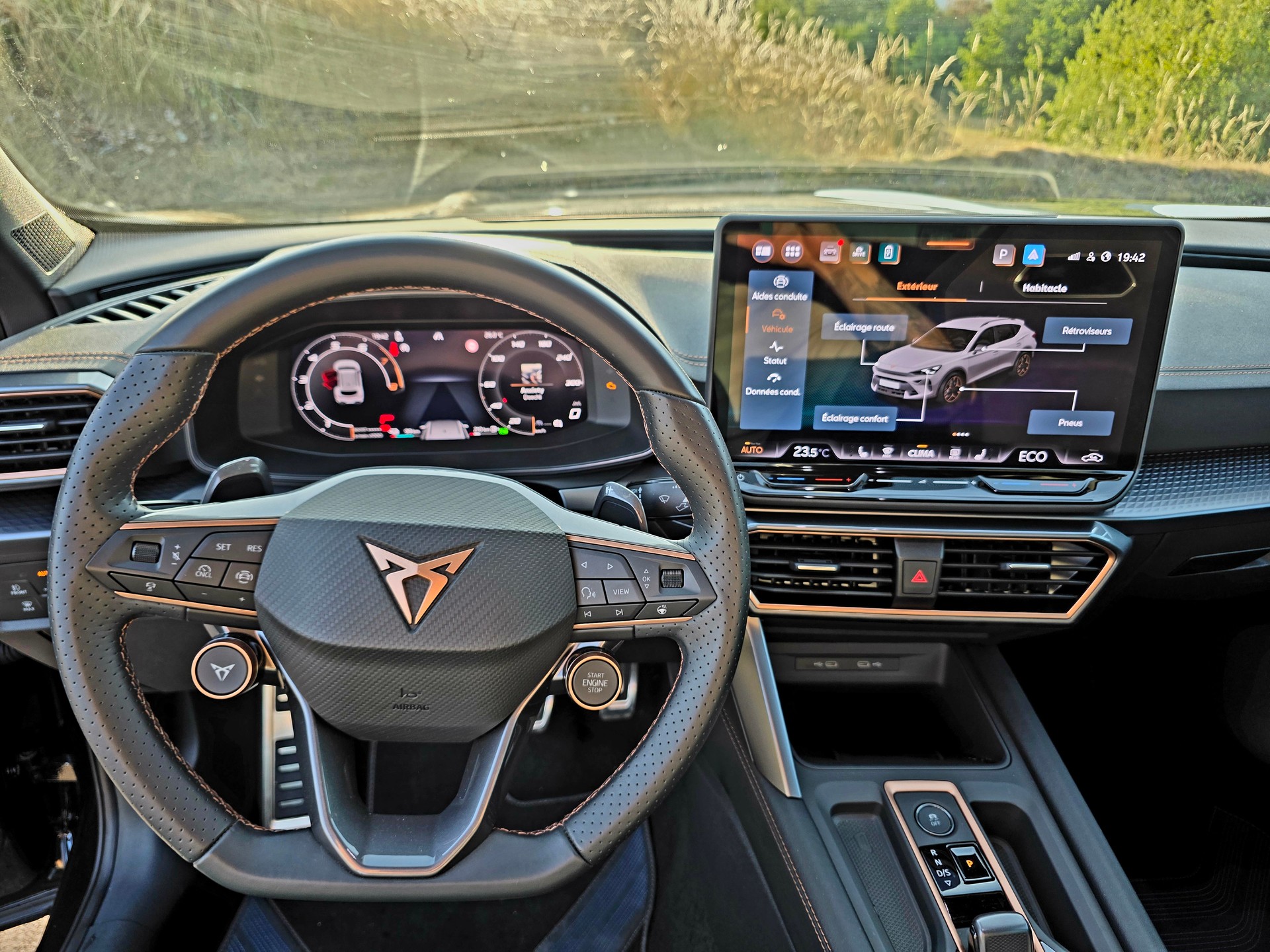CUPRA 1.5 eHybrid VZ DSG-image-9