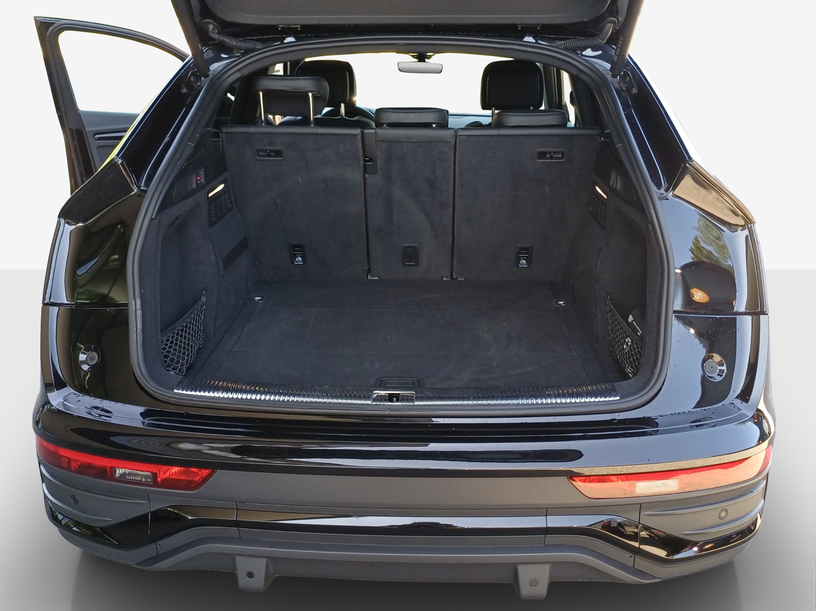 AUDI Q5 Sportback 45 TFSI S line quattro S-tronic-image-12