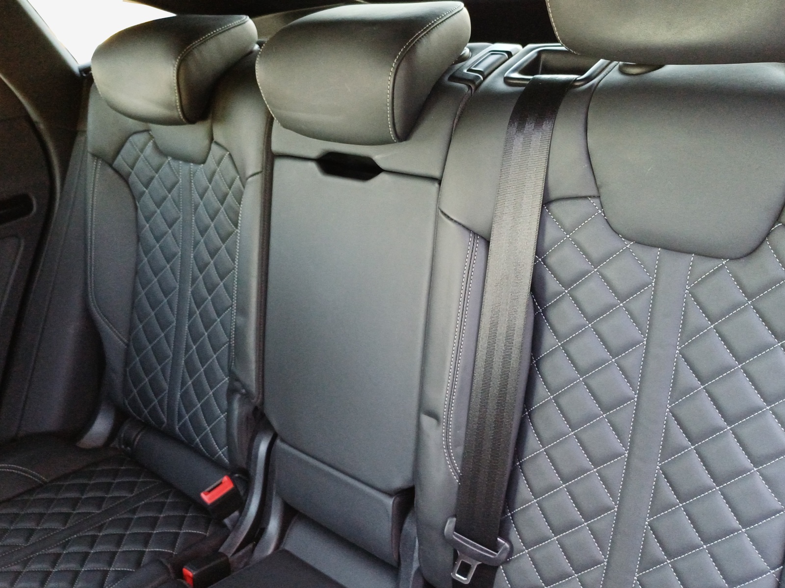 AUDI Q5 Sportback 45 TFSI S line quattro S-tronic-image-11