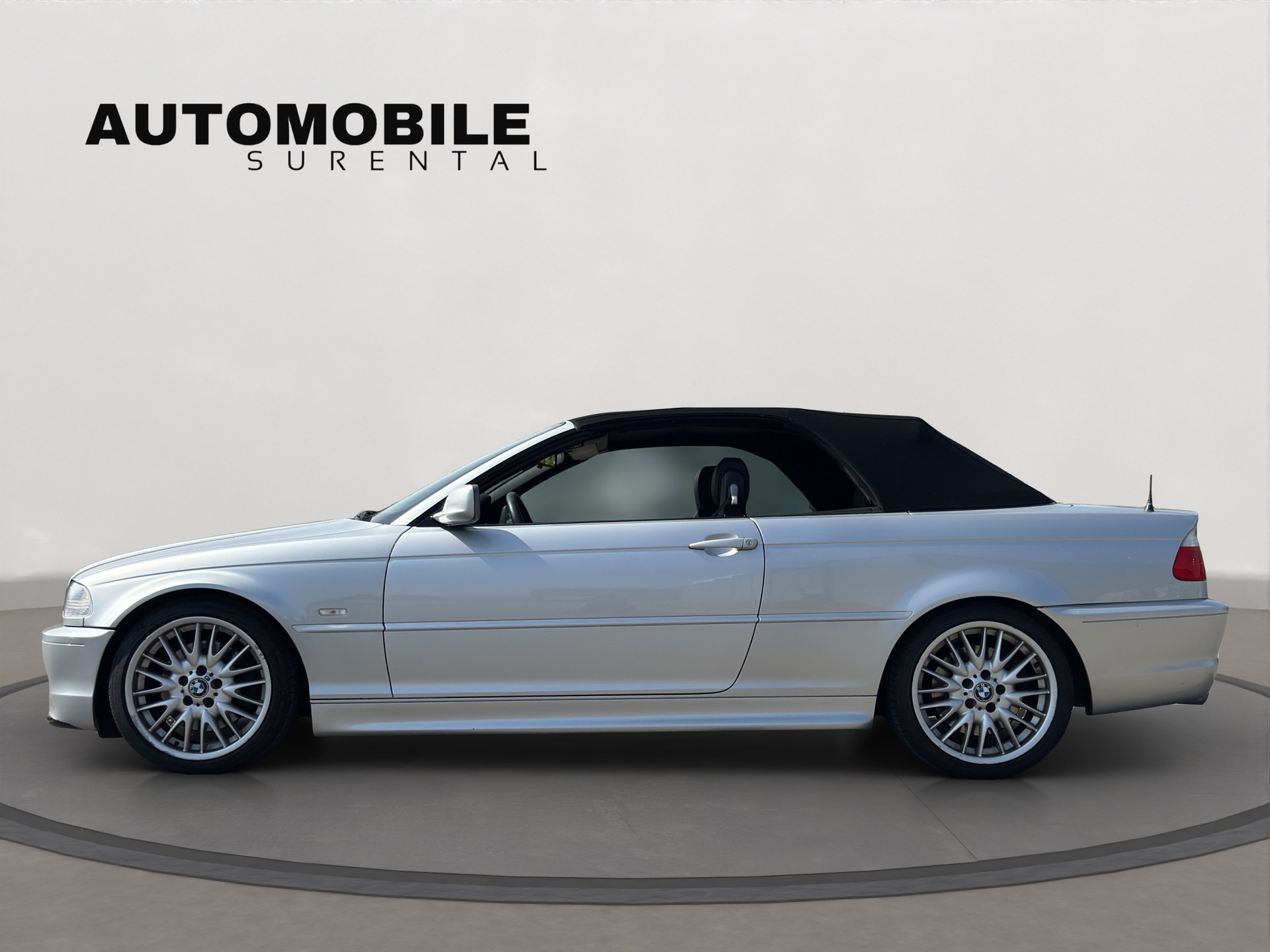 BMW 330Ci Cabriolet-image-2