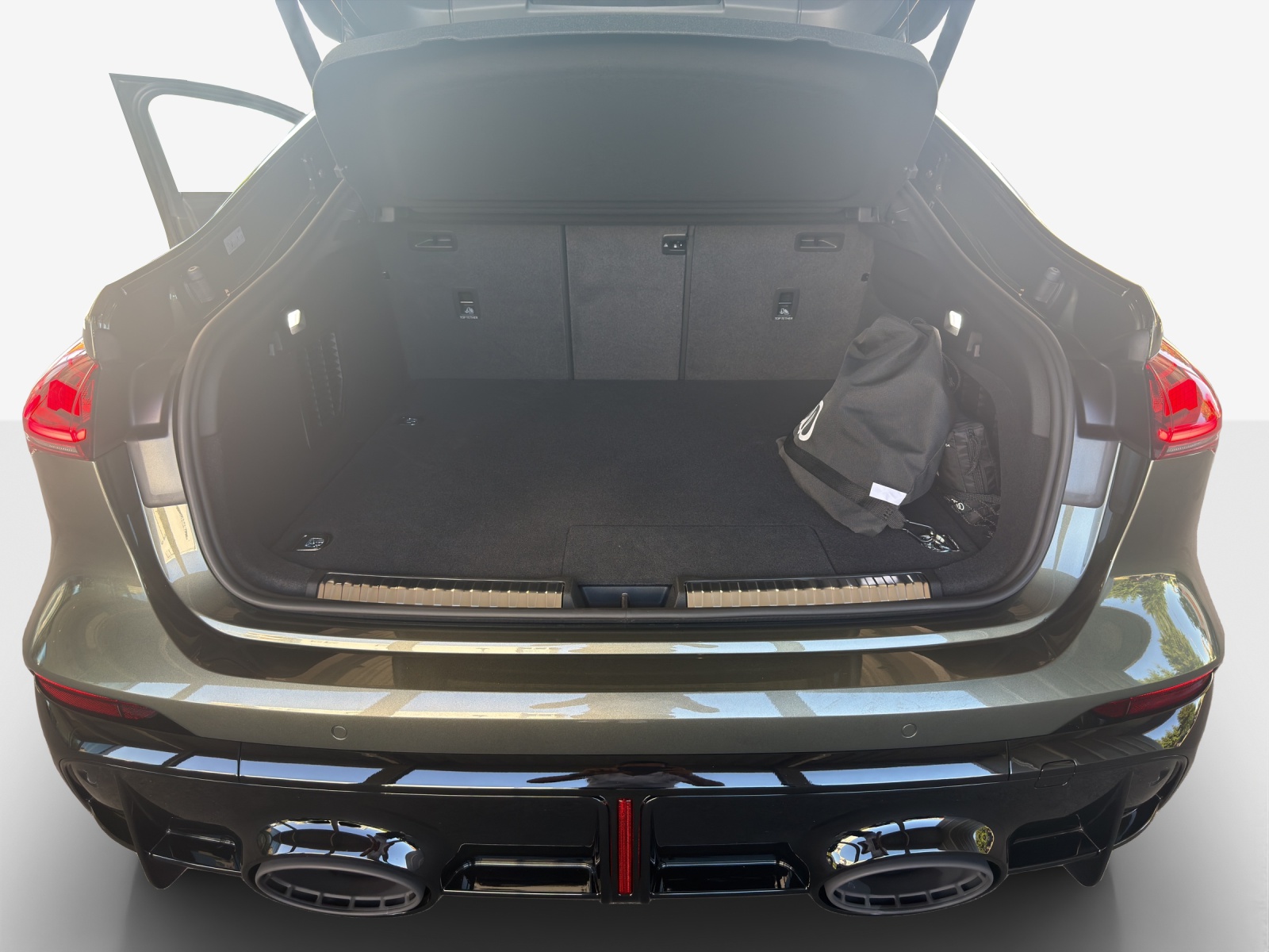 AUDI RS 5 Limousine TFSI 470 kW Tiptronic quattro-image-12