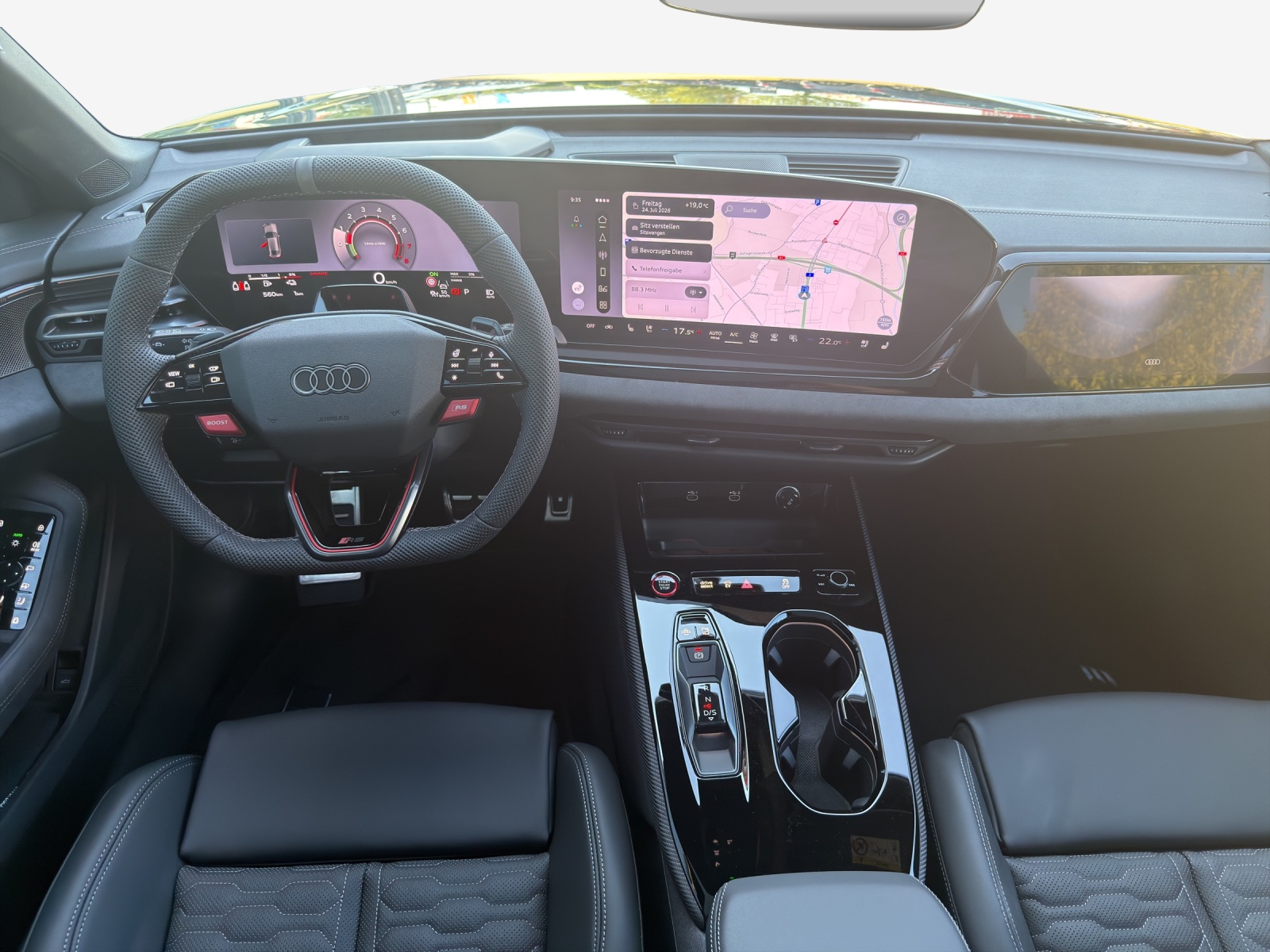 AUDI RS 5 Limousine TFSI 470 kW Tiptronic quattro-image-8
