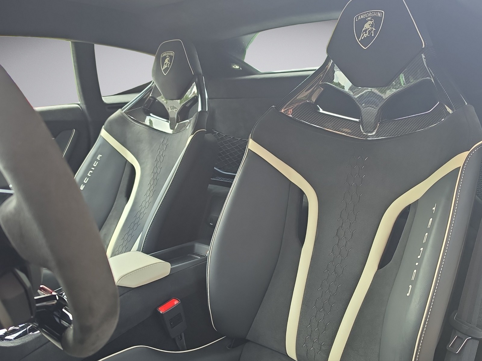 LAMBORGHINI Huracan Coupé 5.2 Tecnica-image-4