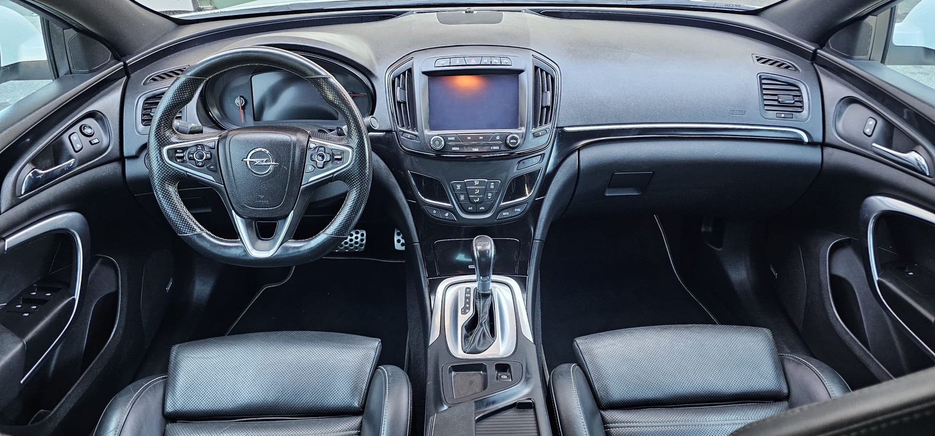 OPEL Insignia 2.8 Turbo OPC 4WD Automatic-image-11